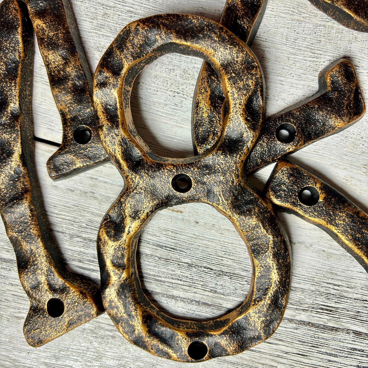 5.5 Inch Cast Iron House Numbers - Hammered Finish Mailbox Numbers - Metal Address Plaque Numerals - Weatherproof, Easy to Install, Soild Home Decor/Number 6
