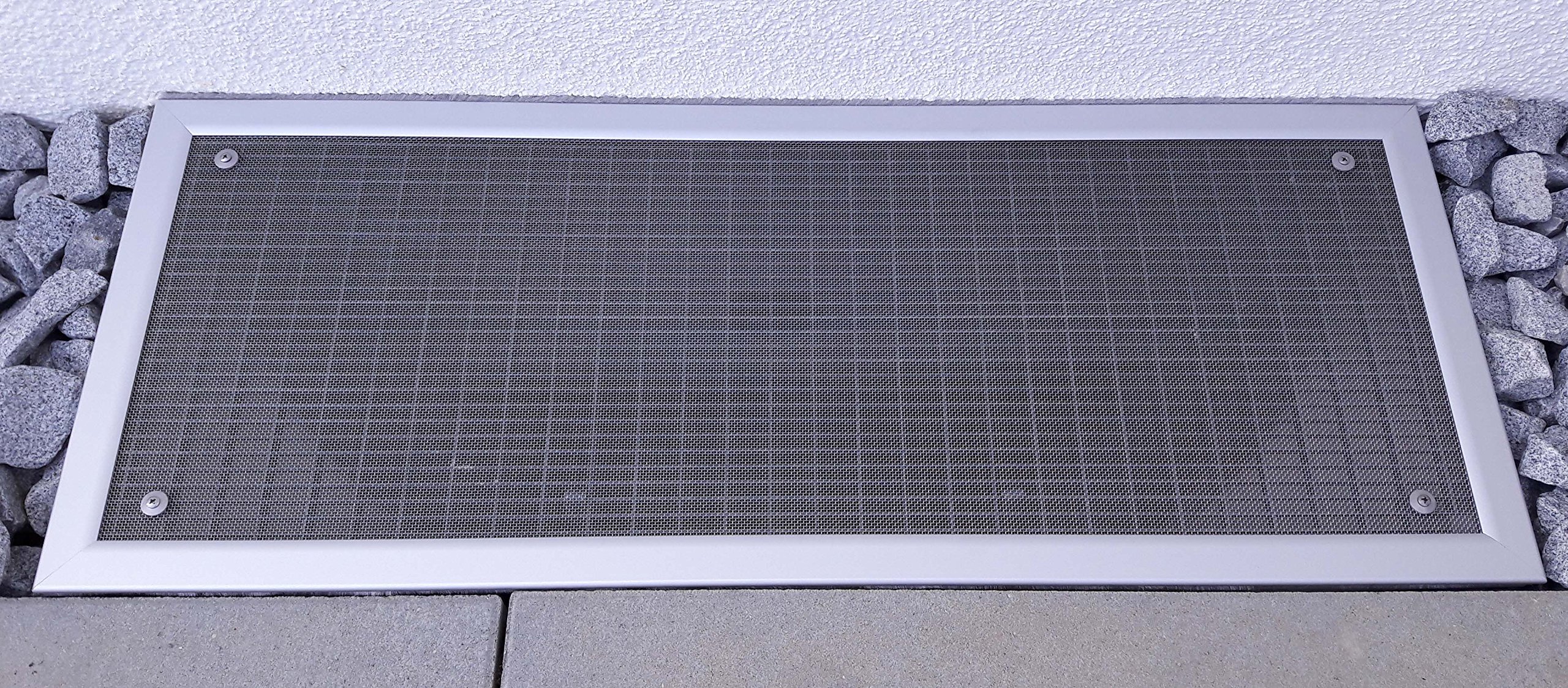 Lichtschachtabdeckung/Kellerschachtabdeckung mit Bürstendichtungen – Auf Maß gefertigt – Einfache Montage – LA/2 (Bis 120cm X 50cm, Silbergrau pulverbeschichtet)