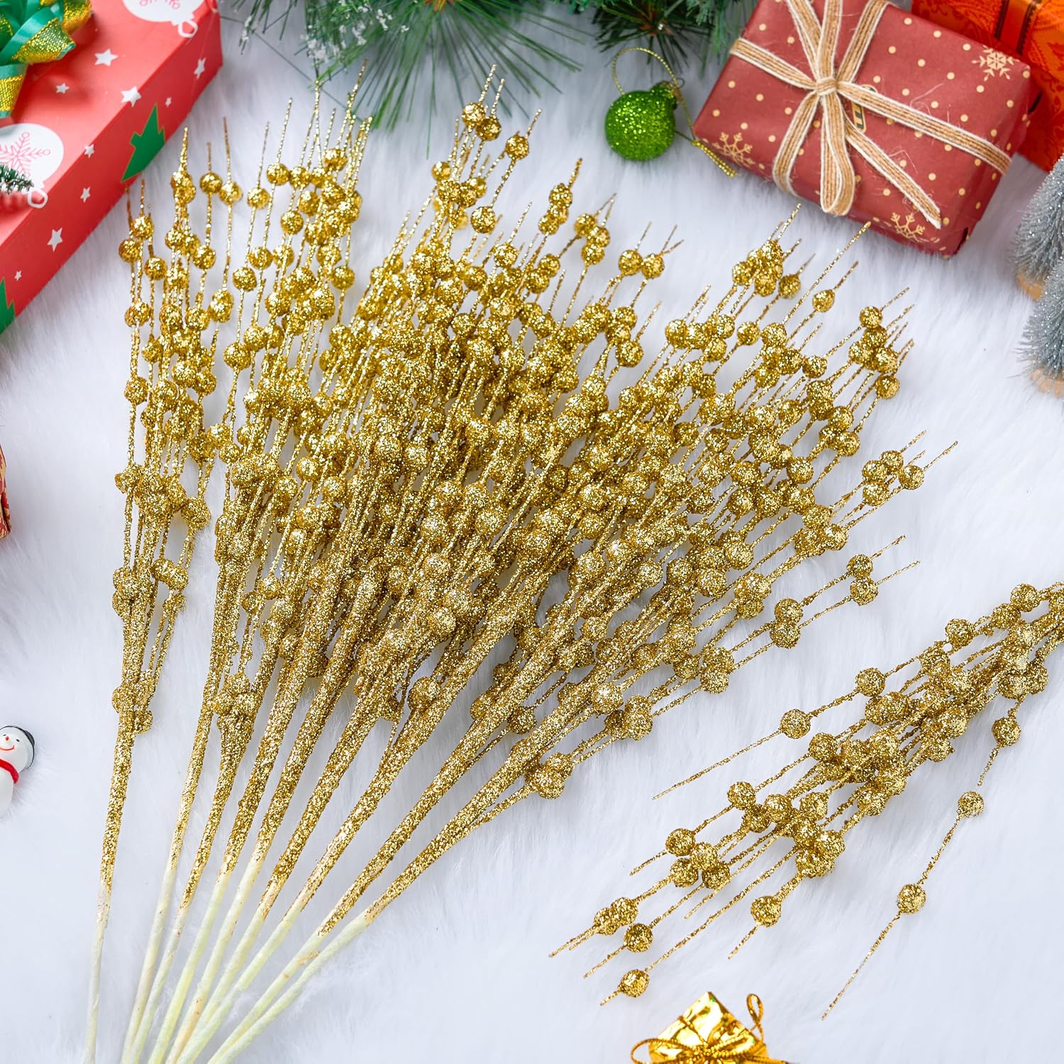 Joiedomi 12 Pcs Christmas Gold Glitter Berry Stems, 17'' Christmas Tree DIY Picks Branches, Gold Xmas Wreath Ornaments Glitter Twigs, Artificial Decorative Sticks for Party Home Wedding Holiday Decor