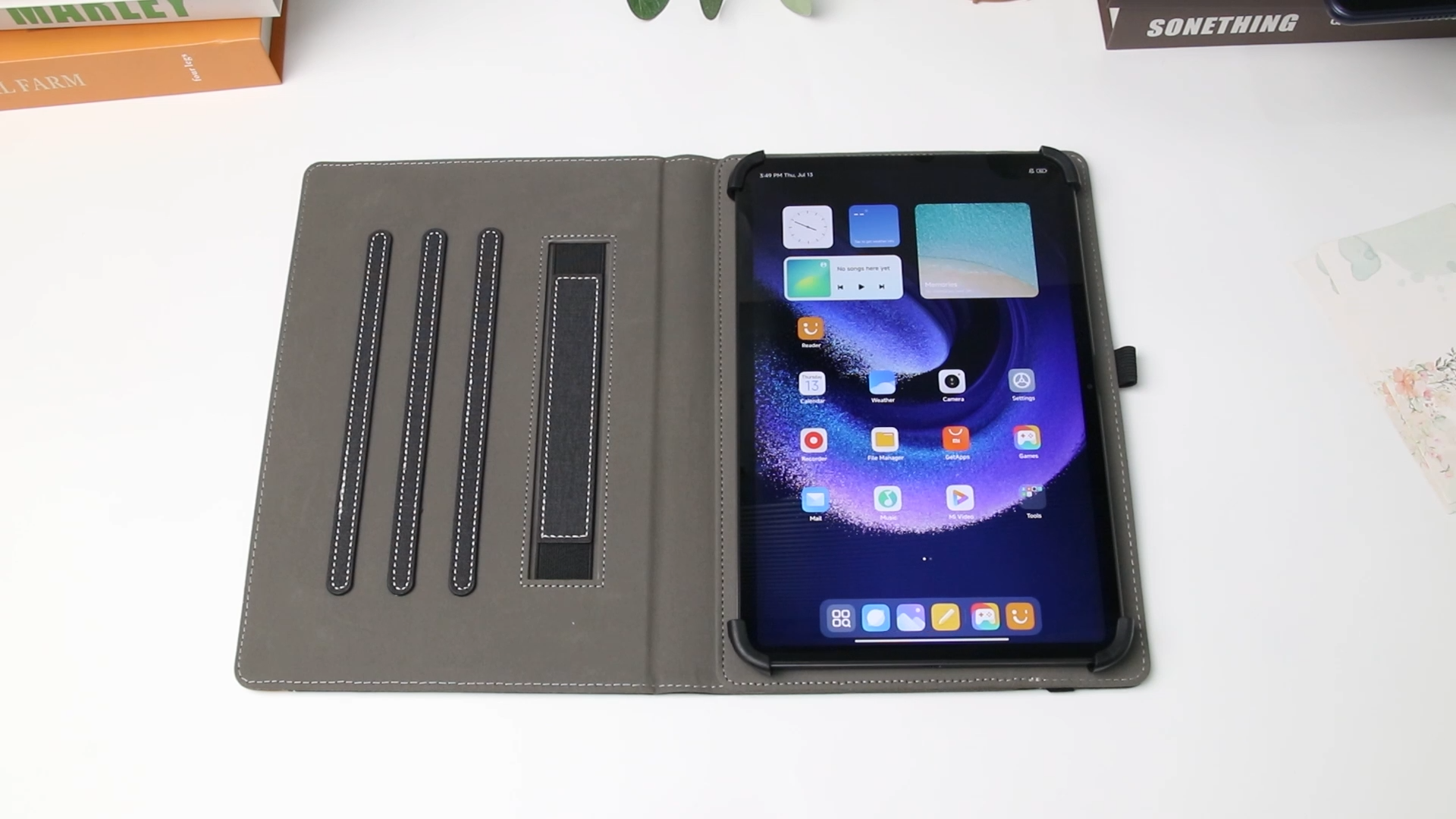 Ytaland Universal Tablet Hülle Für 10-10.5 Zoll Tablets – Magnethülle Aus PU Leder, Mit Ständerfunktion, In Lila