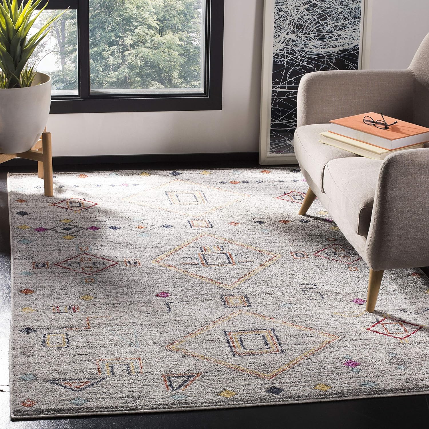 SAFAVIEH Adirondack Collection Area Rug - 6' x 9', Light Grey & Red, Moroccan Boho Tribal Design, Non-Shedding & Easy Care, Ideal for High Traffic Areas in Living Room, Bedroom (ADR208F)