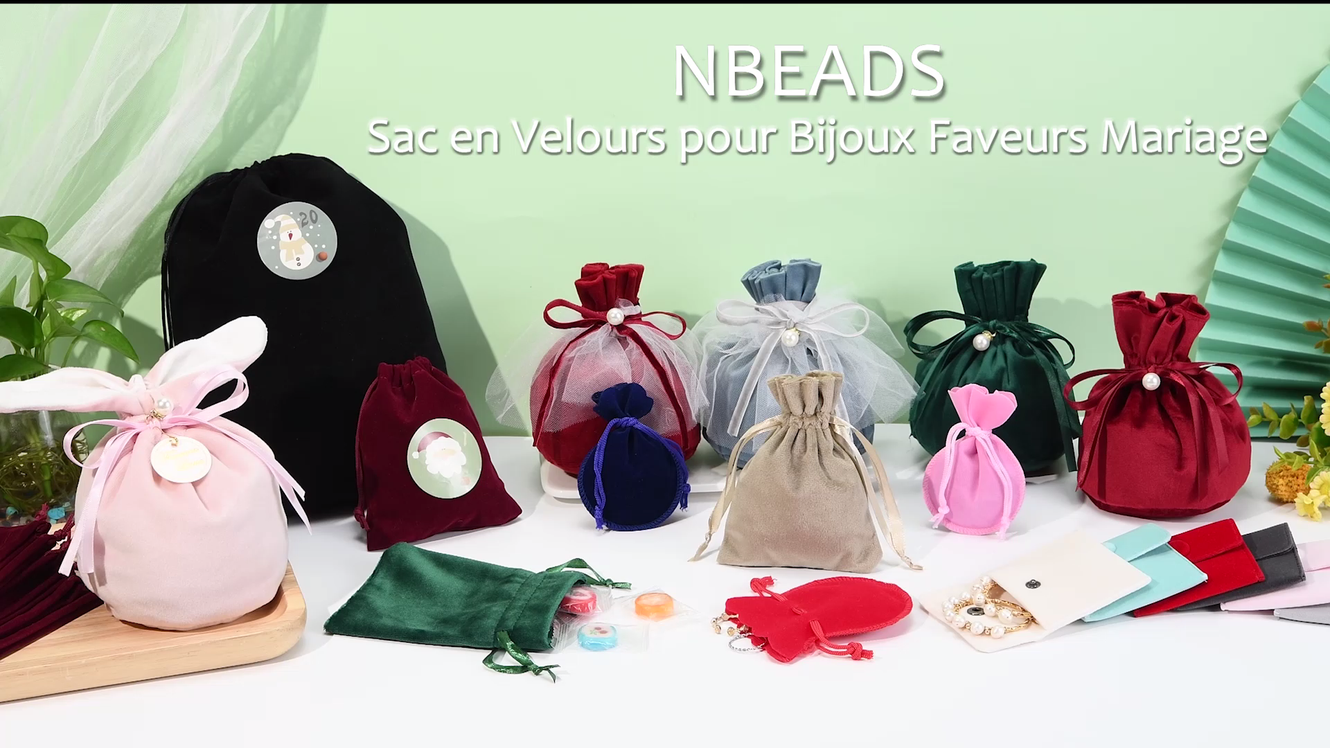 NBEADS Lot De 24 Pochettes à Bijoux Microfibre Faux Daim Dentelle - Sacs Cadeaux 9.7x9.4 Cm