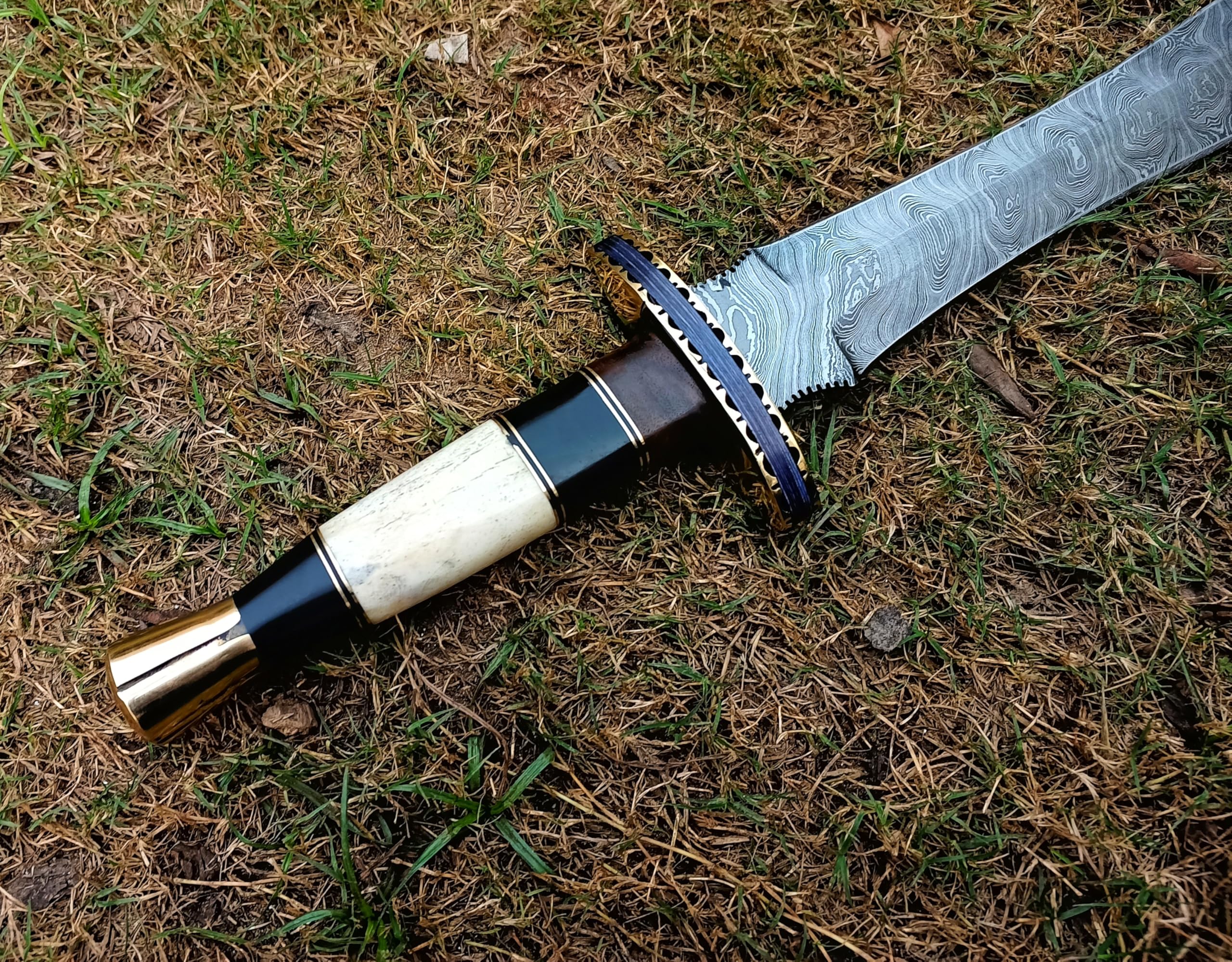 Empire - 25 Inch Long Damascus Steel Double Edge Viking Sword with Leather Sheath - Camel Bone Grip - Combat Sword by Empire Industry