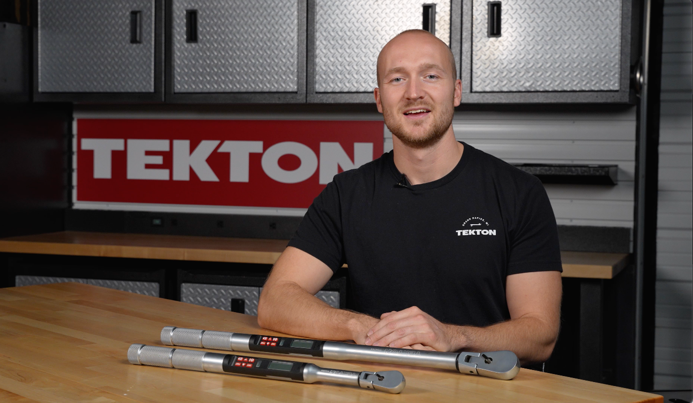 TEKTON 3/8, 1/2 Inch Drive 90-Tooth Flex Head Dual-Direction