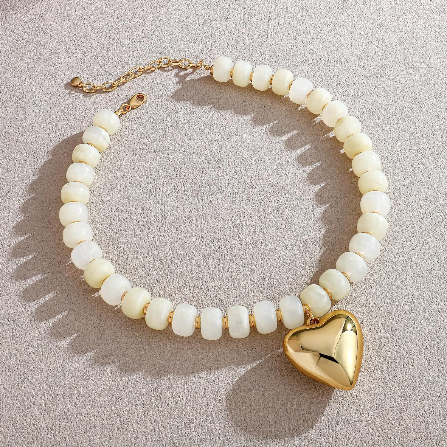 WOWORAMA Chunky Heart Necklaces for Women Colorful Resin Beaded Choker Necklace Gold Puffy Heart Statement Necklace Trendy Acrylic Choker Jewelry - Image 3