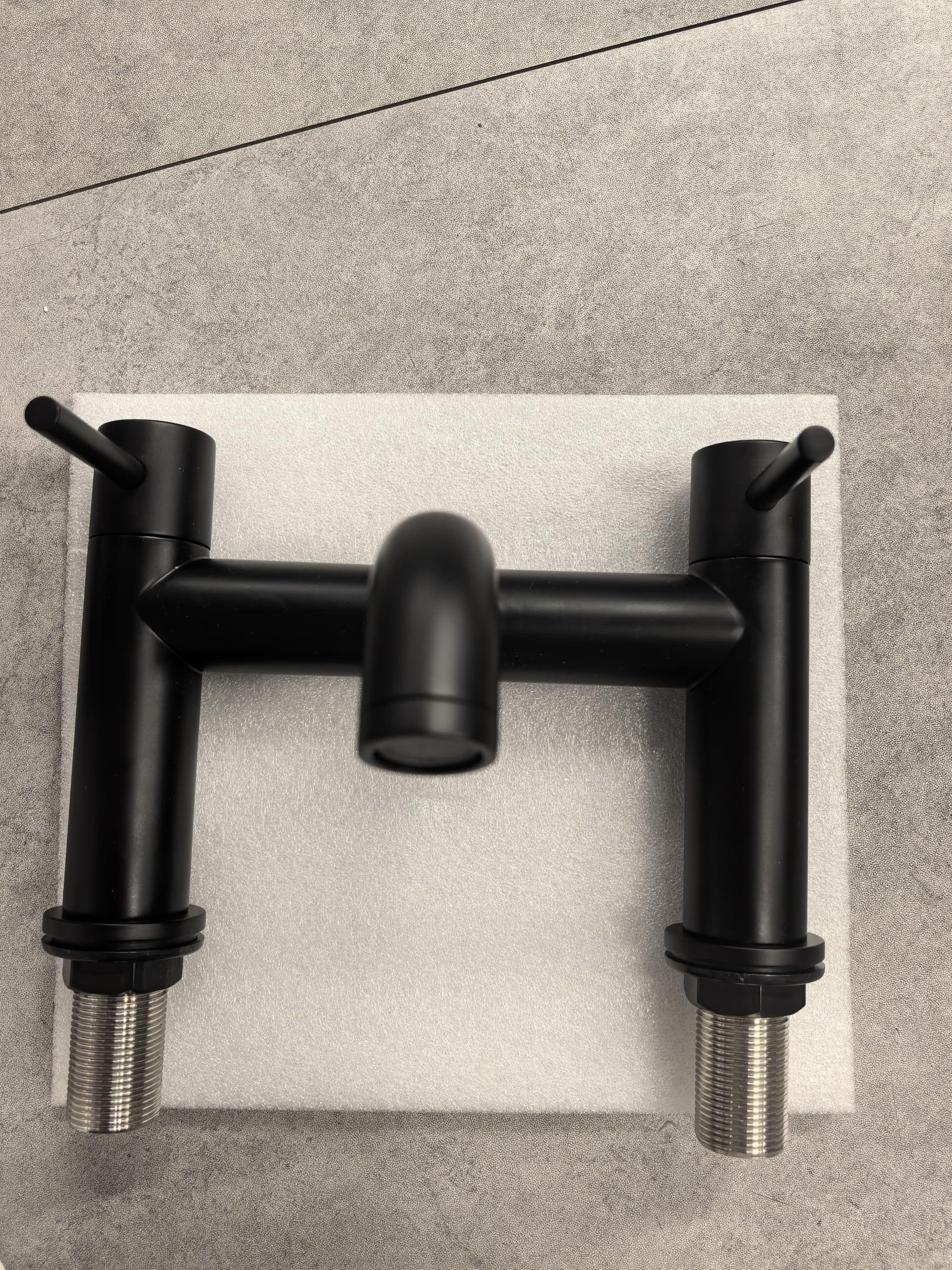 Peppermint Black Dual Lever Bath Mixer Tap Bath Filler Tap Monobloc Bathtub Faucet