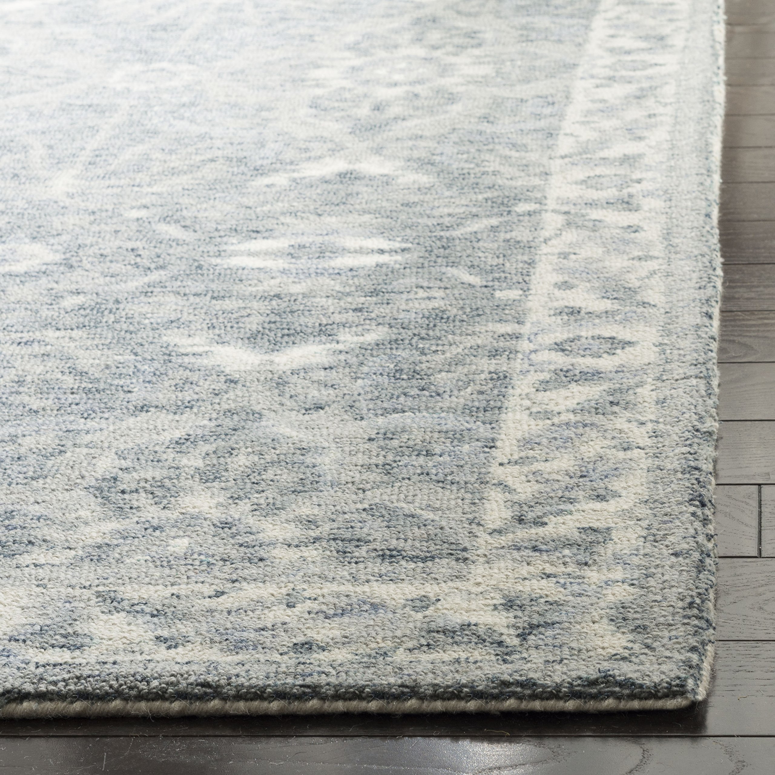 Amazon.com: SAFAVIEH Restoration Vintage Collection Area Rug - 6