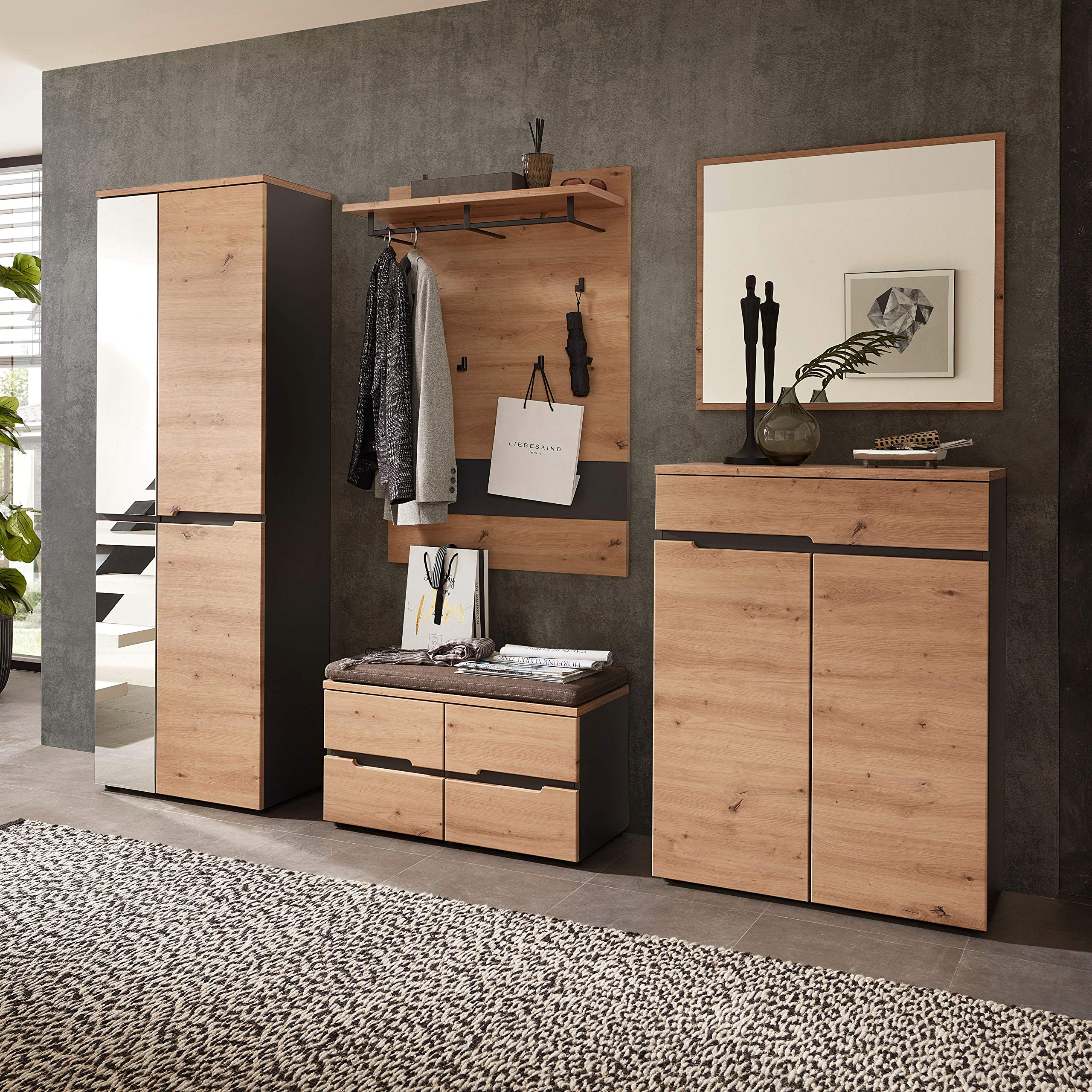 Stella Trading Garderobenpaneel in Artisan Eiche Optik Graphit - Moderne Hutablage & zuverlässige Wandhaken für Jacken & Taschen - 80 x 118 x 30 cm (B/H/T) | Wandgarderobe für den Flur mit 4 Wandhaken aus Metall, Ablageboden und integrierter Kleiderstange