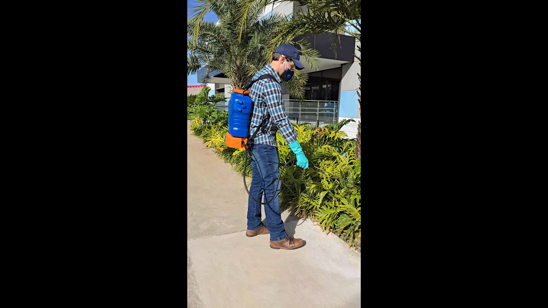 Amazon.com : Jacto SB-16 Battery Backpack Sprayer – Lightweight 4