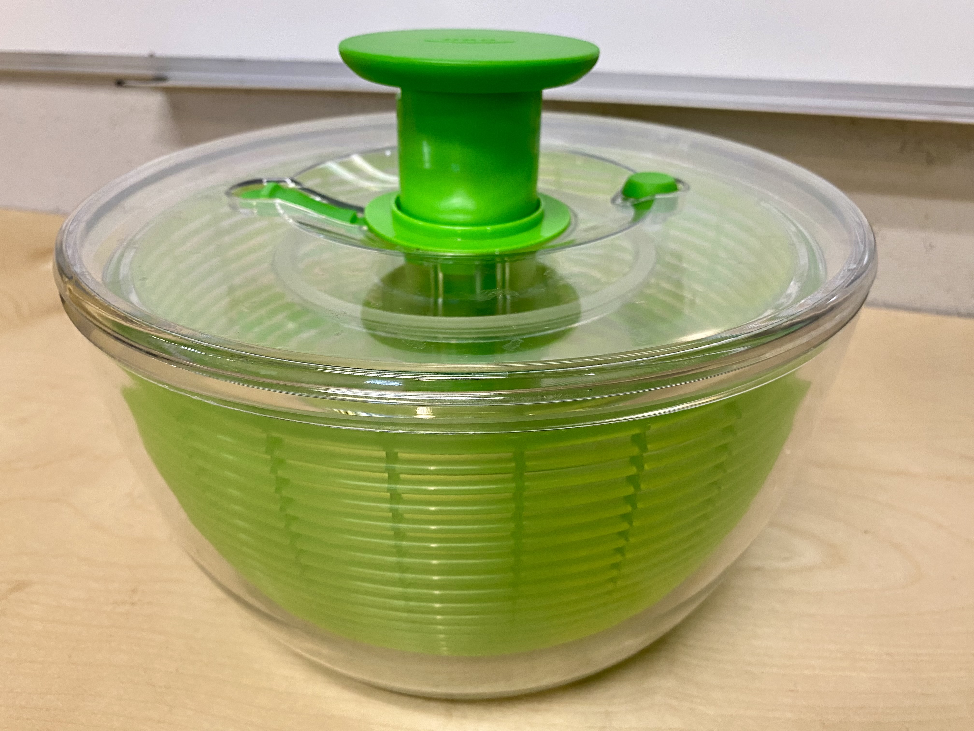 Watch OXO Good Grips 4.0 Salad Spinner Large Review & How to Use