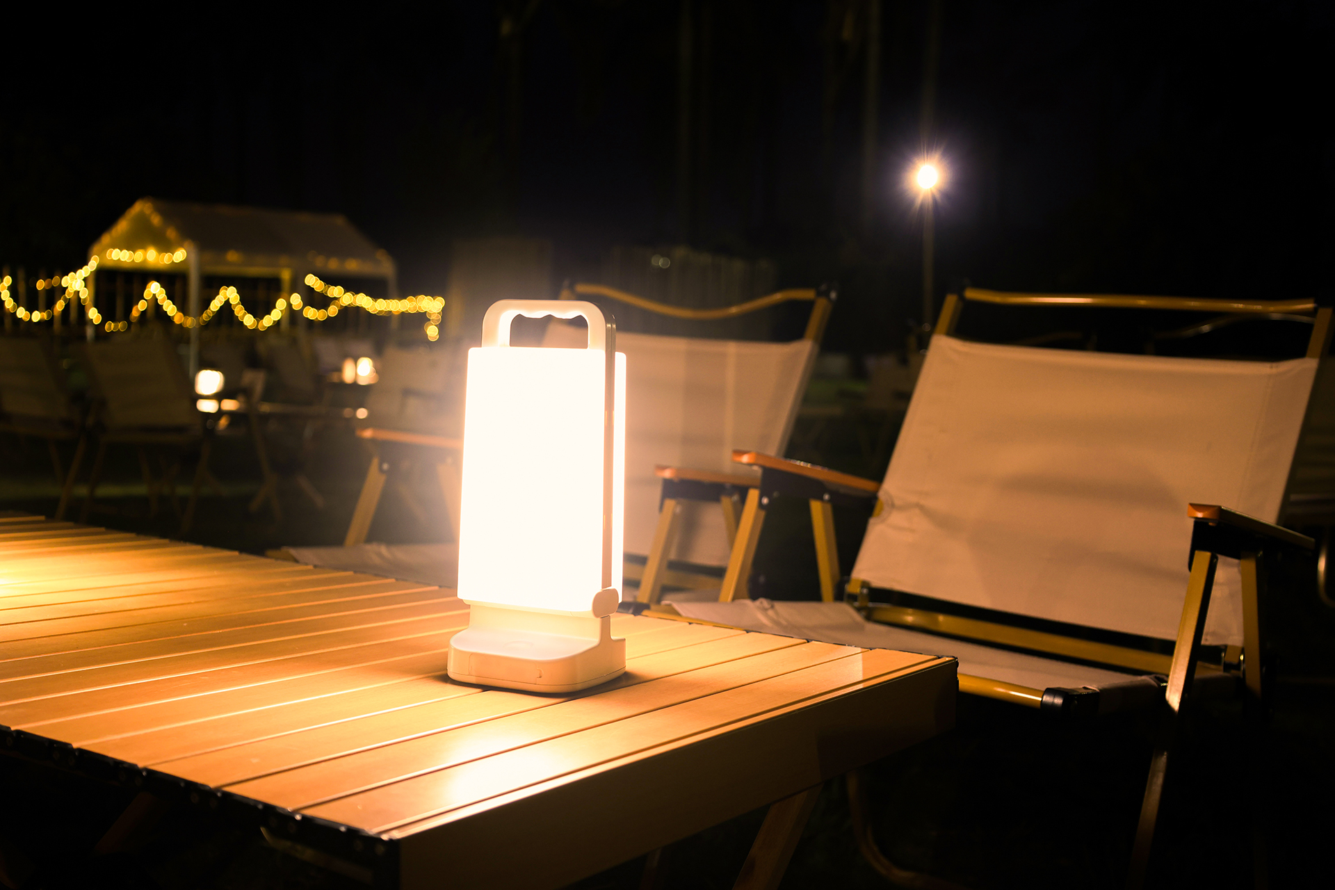 Amazon.com: Solar Camping Lantern, Rechargeable Battery Powered