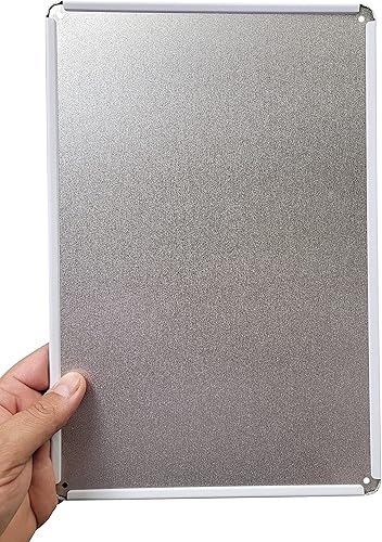 Miniatura 4 de Baby Groot And Baby Yoda - Letrero de metal para decoración de pared de habitación, 8 x 12 pulgadas