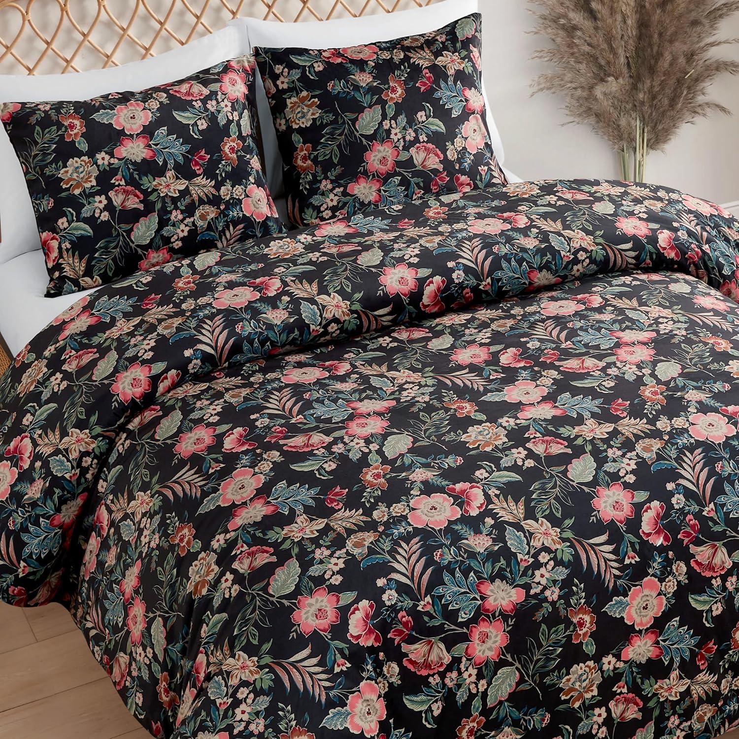 Jessica Simpson Arcadian Blooms Velvet Duvet Cover Set King Size Bedding Set Ensemble - 3 Piece Set