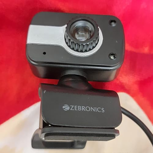 Zebronics Zeb-Crystal Clear Web Camera, 0.3 MP with USB with 3P Lens,Built-in Microphone,Auto White Balance,Night Vision and Manual Switch for LED (Black) 30 If a working mic is needed then this won't serve the purpose.