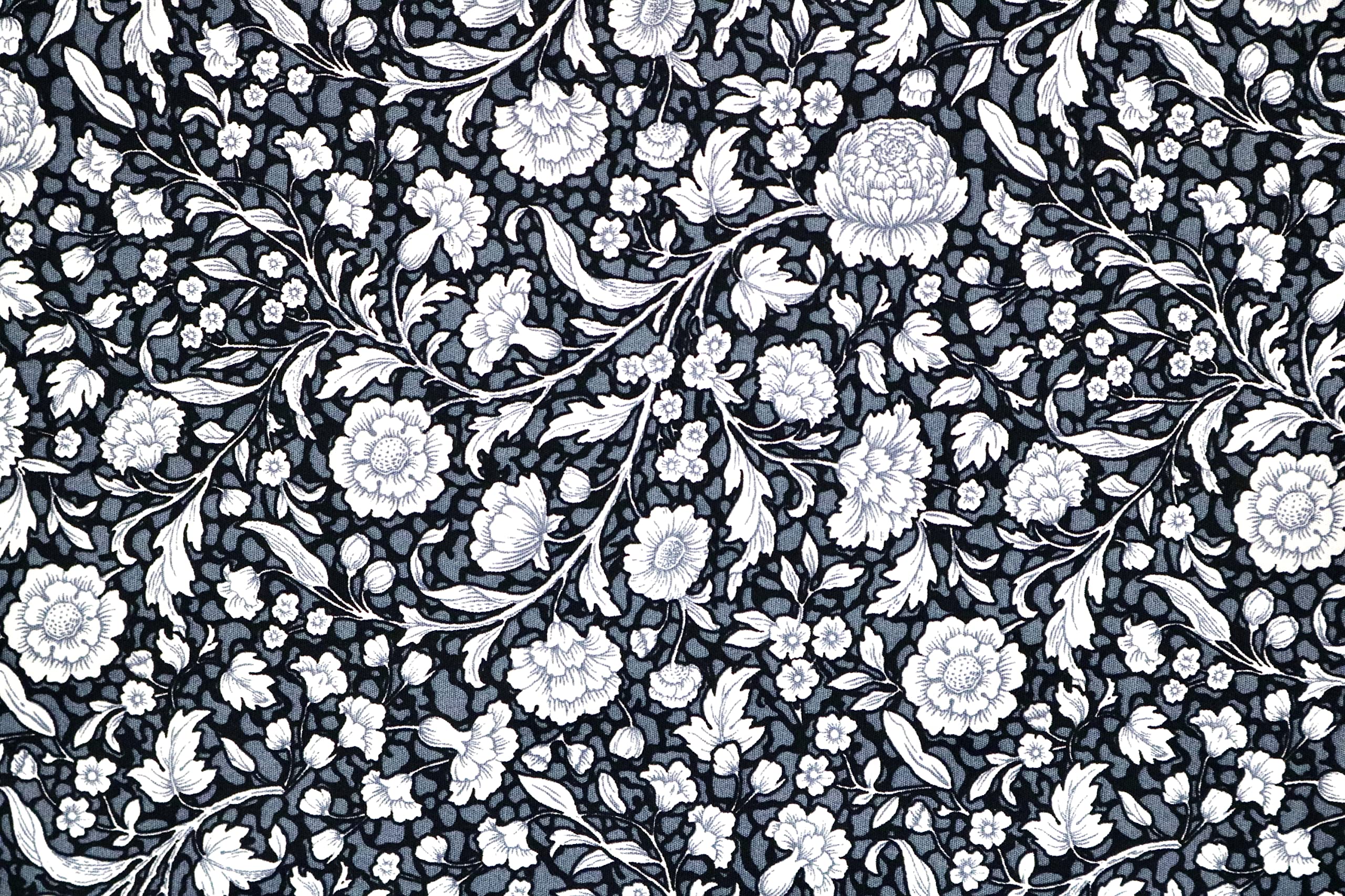 Pyrhan 100% Cotton Poplin By Rose & Hubble | Ditsy Floral Printed Cotton Fabric By The Metre UK | 114 Cm | Crafting Fabric & Dressmaking Fabric | Dress Fabric Material for Sewing Dressmaking (Black)