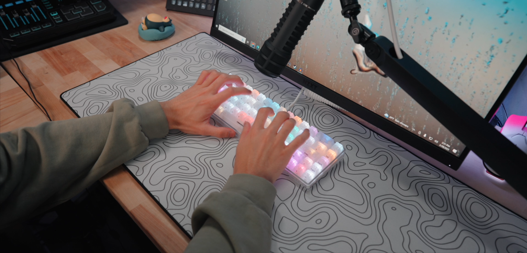 キーボード Higround Crystal Opal Basecamp 65 Amazon.com: Higround Crystal Opal Basecamp 65% Mechanical