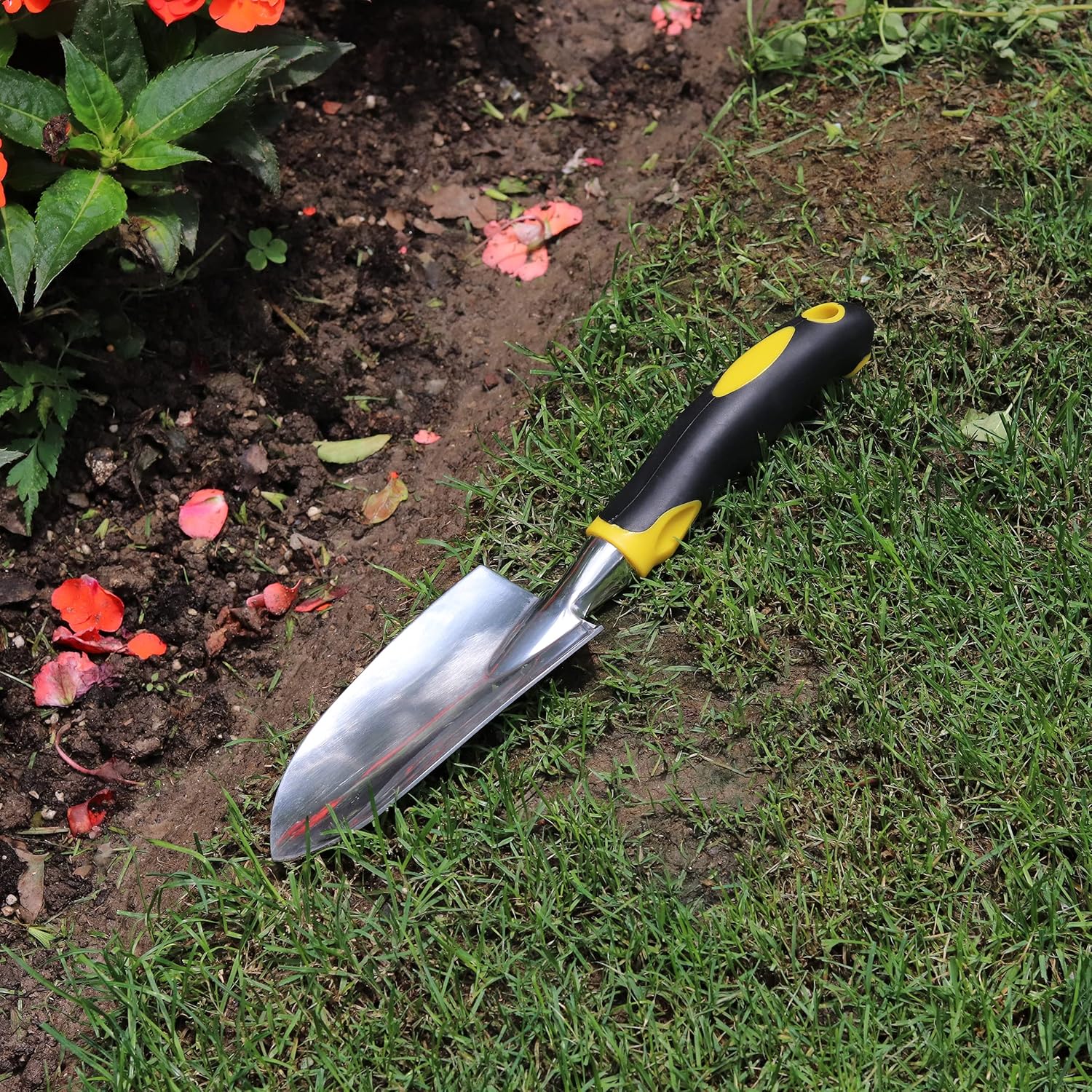 Sinoer Garden Shovel Trowel & Hand Shovel Soft Rubberized Non-Slip Handle, use for Transplanting, Weeding, Moving and Smoothing Digging & Planting : Garden & Outdoor