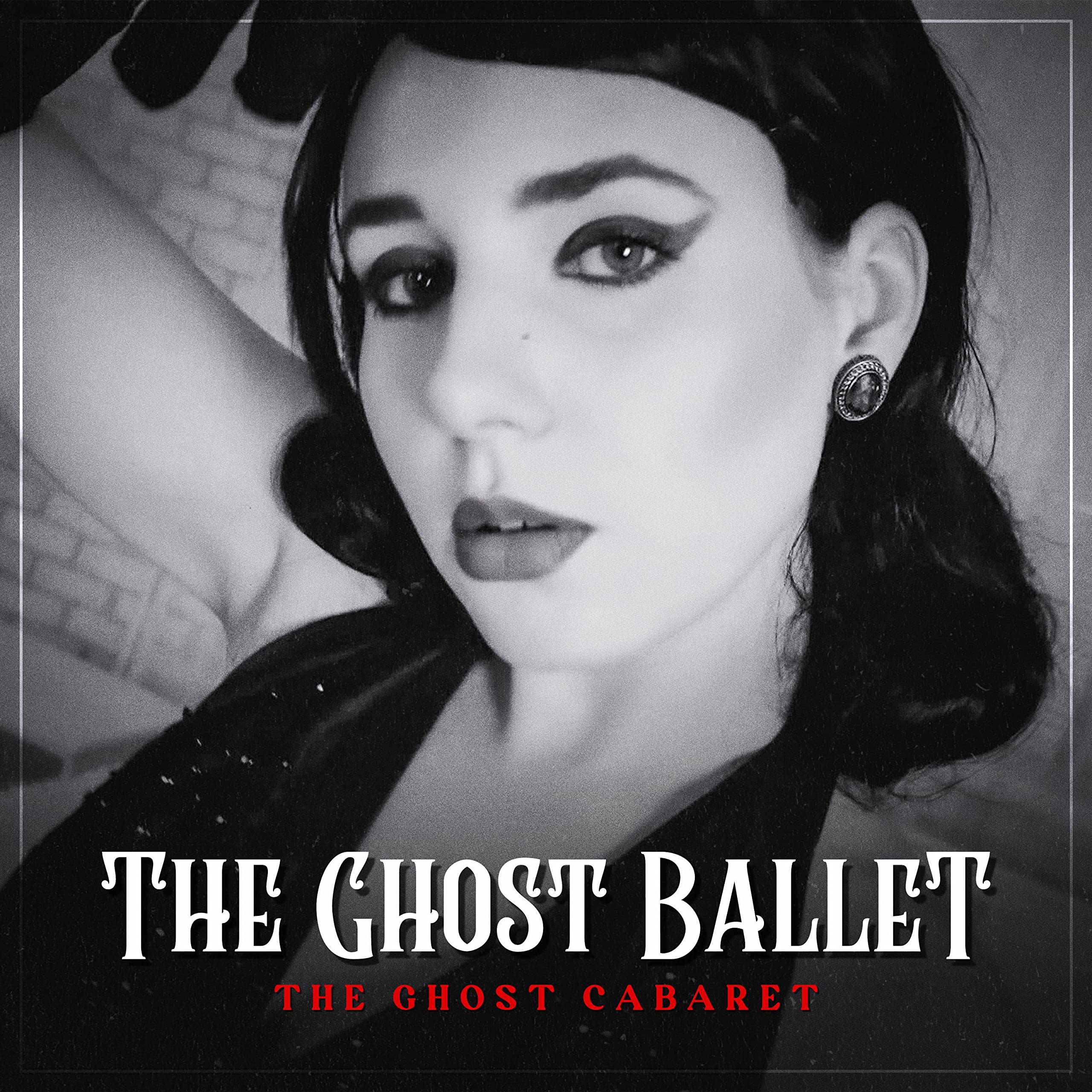 The ghost cabaret