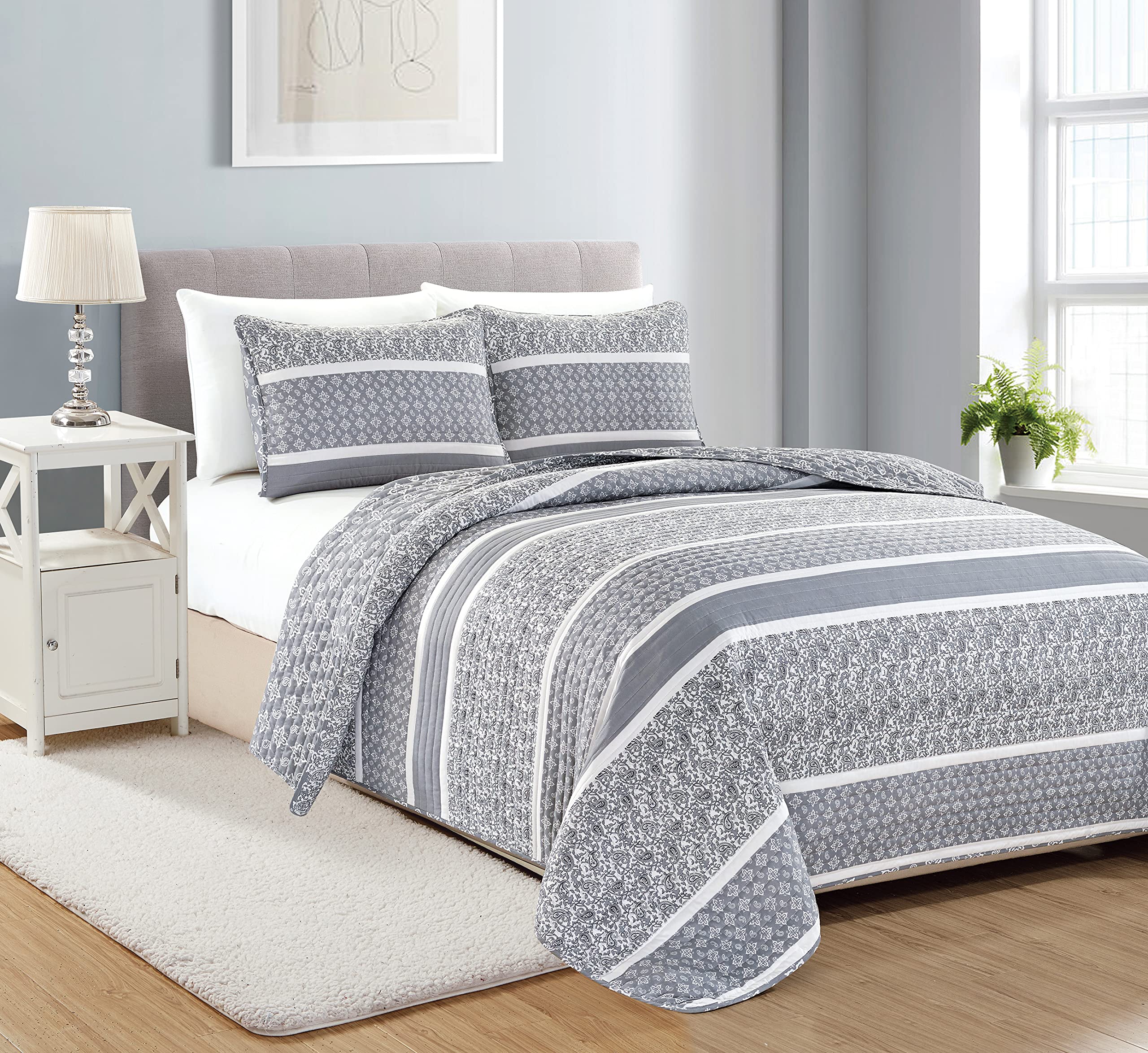 Great Bay Home 3-Piece Reversible Quilt Set with Shams. All-Season Bedspread with Striped Pattern in Gentle Colors. Kadi Collection Brand. (King, Grey)