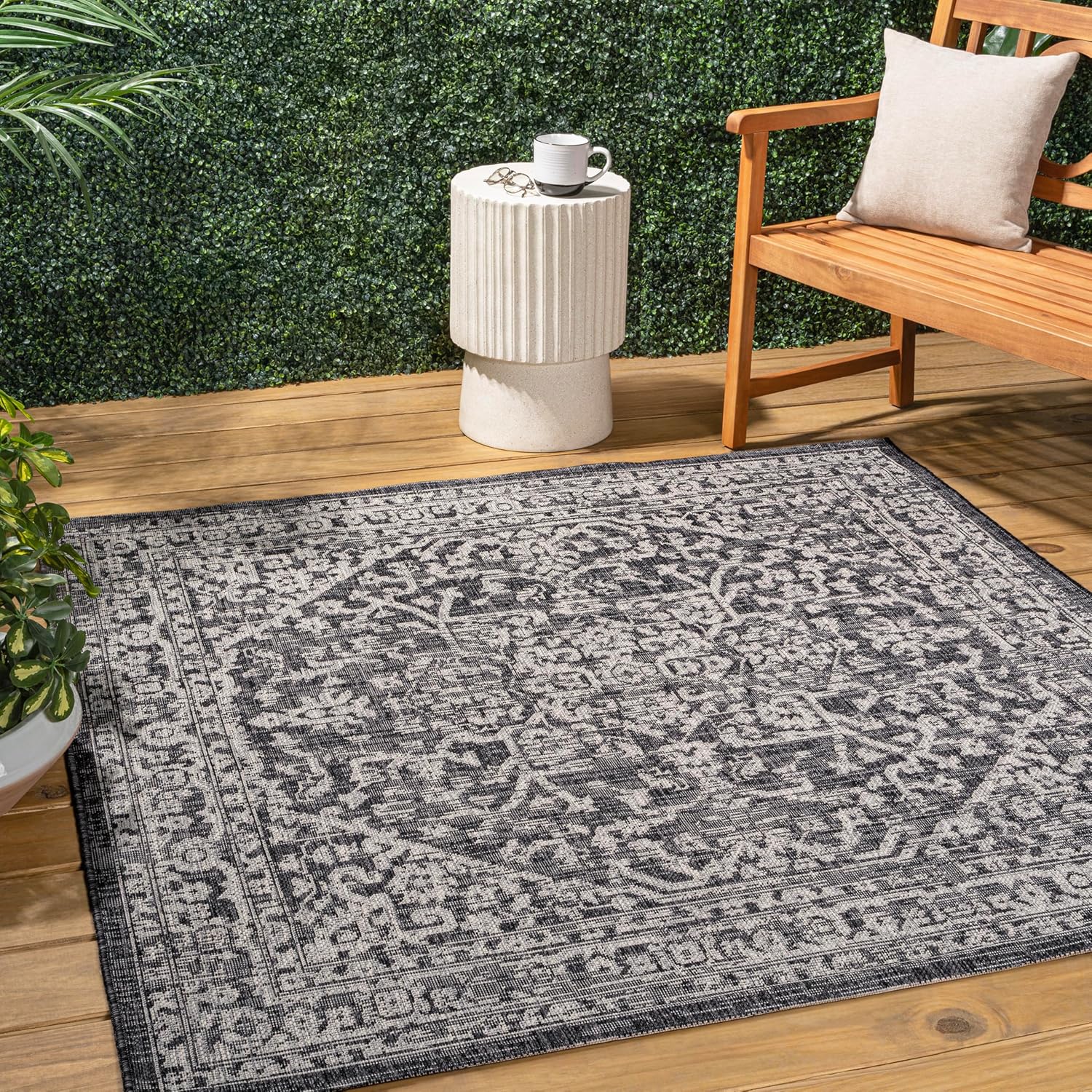 JONATHAN Y Boho Medallion Indoor Outdoor Square Area Rug 8X8 Black/Gray, Malta Textured Weave for Backyard, Patio, Porch, Easy-Cleaning, High Traffic, Pet-Friendly, Non-Shedding (SMB104C-8SQ) Black/Gray 7'9" x 7'9" (Square)
