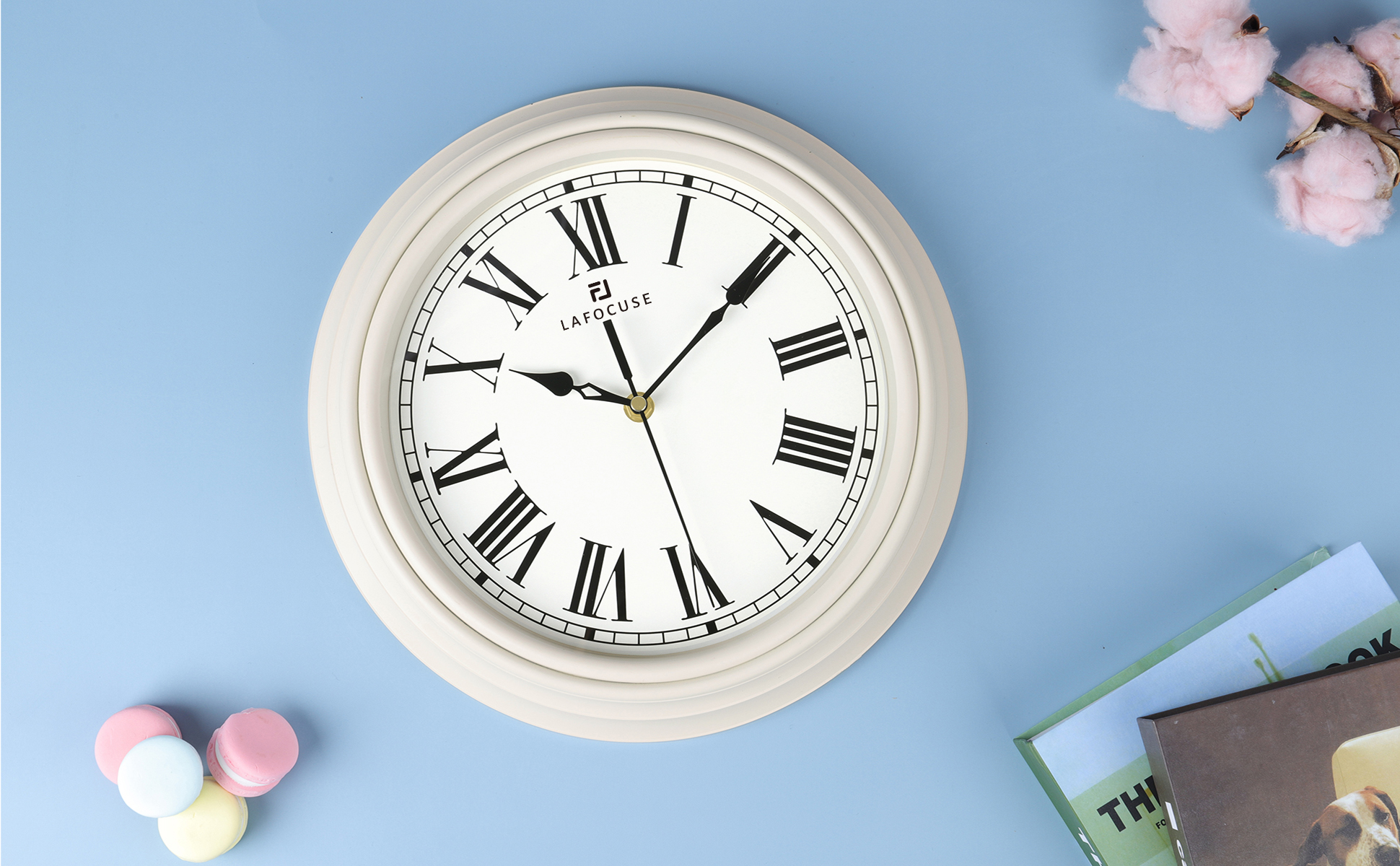 Analogue Clock With Roman Numerals
