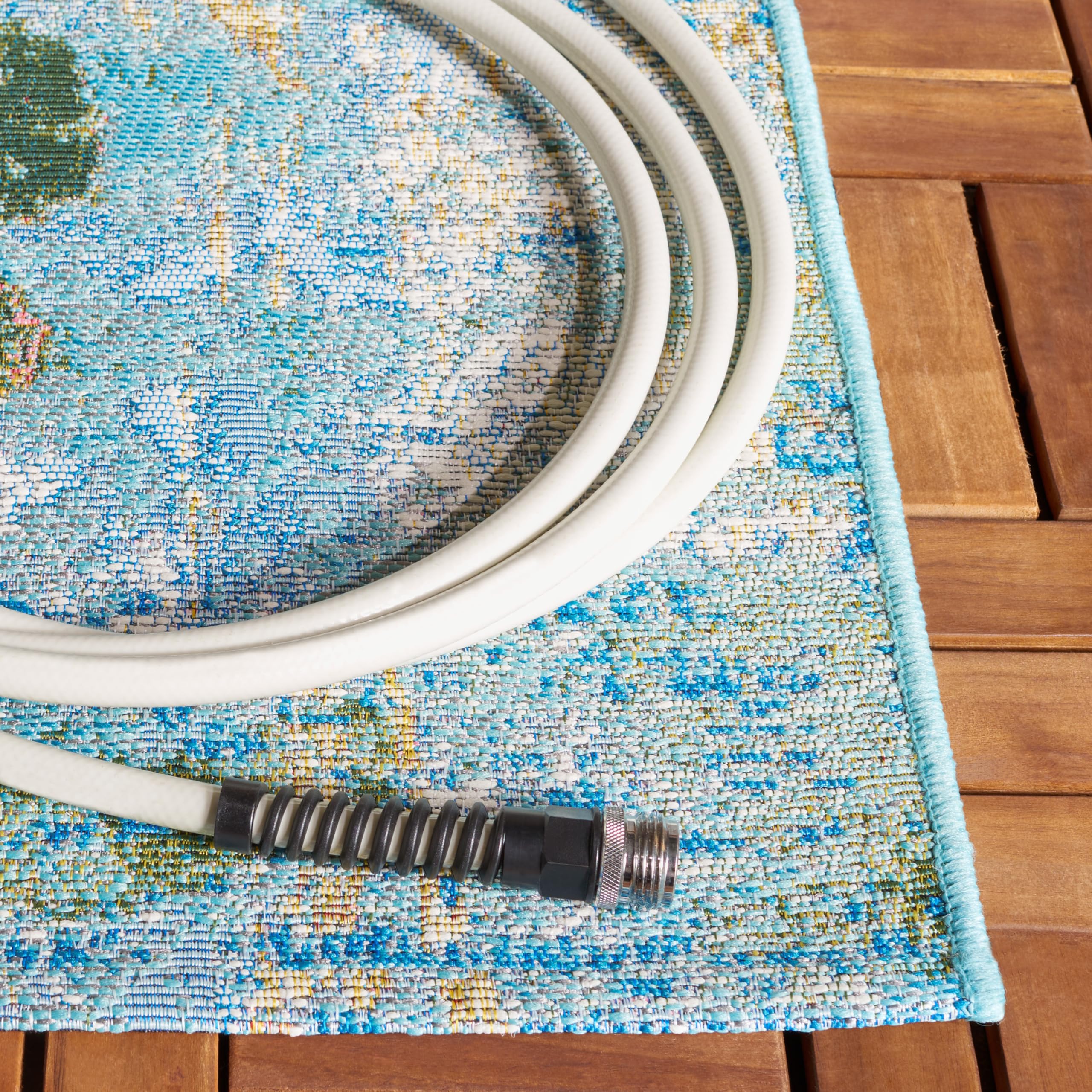 SAFAVIEH Washable Rug Outdoor Barbados Collection - 2'8 x 8' Runner, Gold & Green, Non-Shedding & Easy to Clean, Ideal for Patio, Backyard, Mudroom (BAR520C