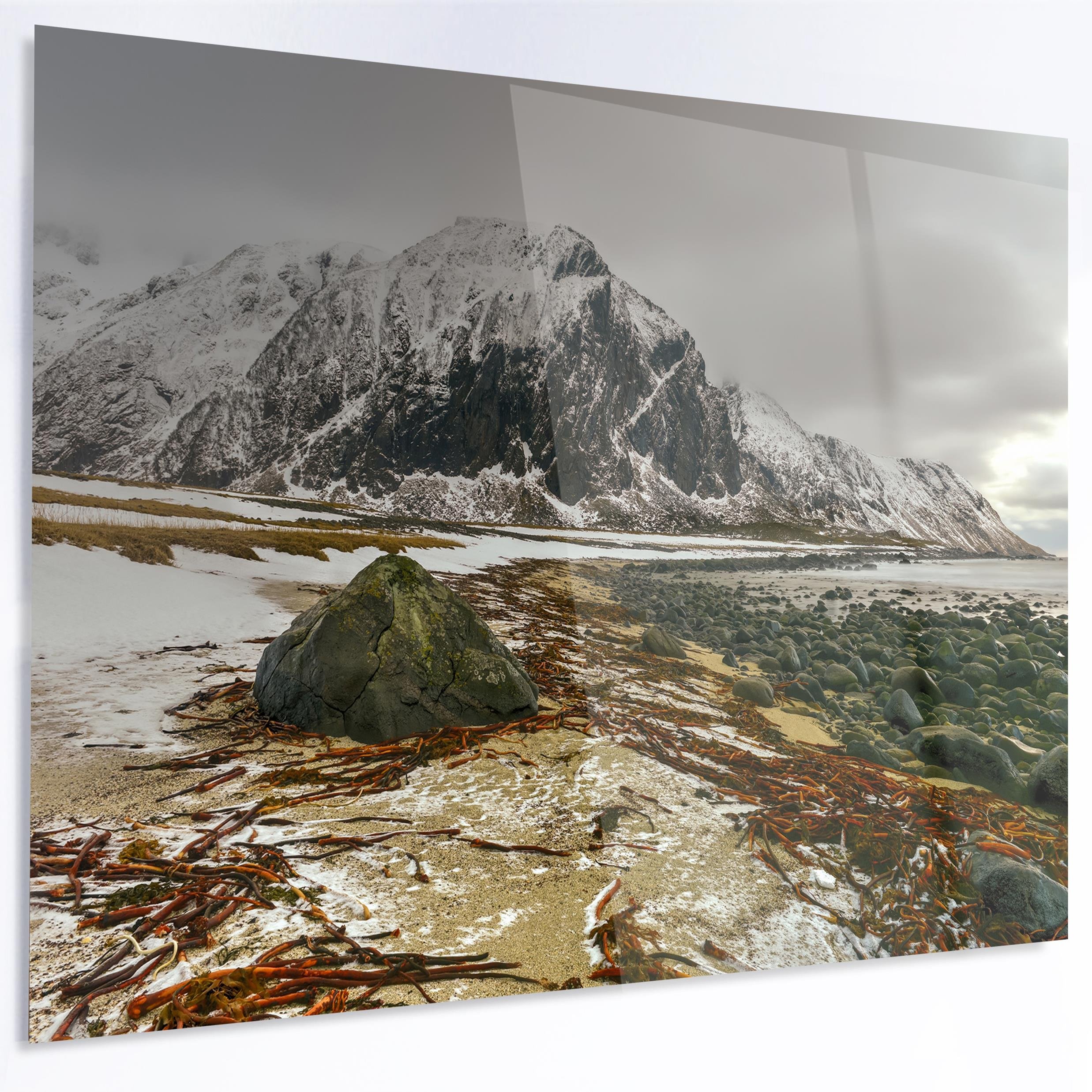 Designart MT14863-40-30 Eggum Lofoten Islands Norway Landscape