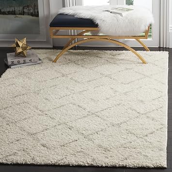 SAFAVIEH Arizona Shag Collection Area Rug - 5'1 x 7'6, Ivory & Beige, Moroccan Boho Design, Non-Shedding & Easy to Clean, Ideal for Living Room, Bedroom, Dining Space (ASG743A)