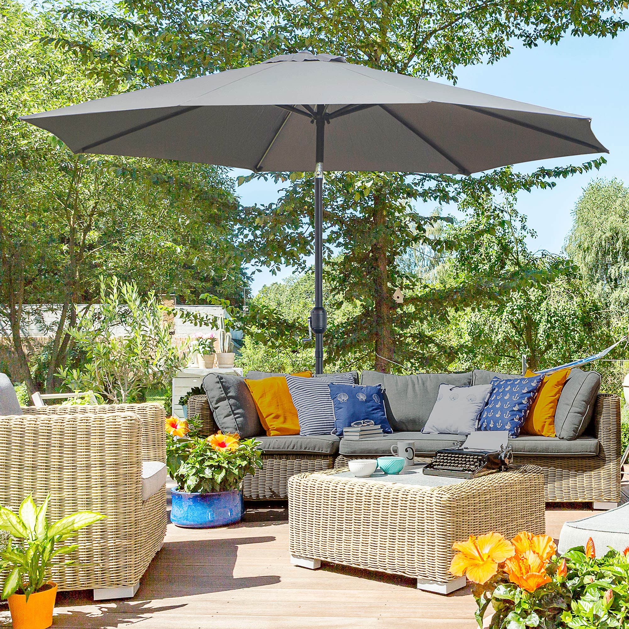 Outsunny Ombrellone da Esterni Inclinabile a 8 Stecche con Manovella, Ombrellone da Giardino in Metallo e Poliestere, Ø295x250 cm