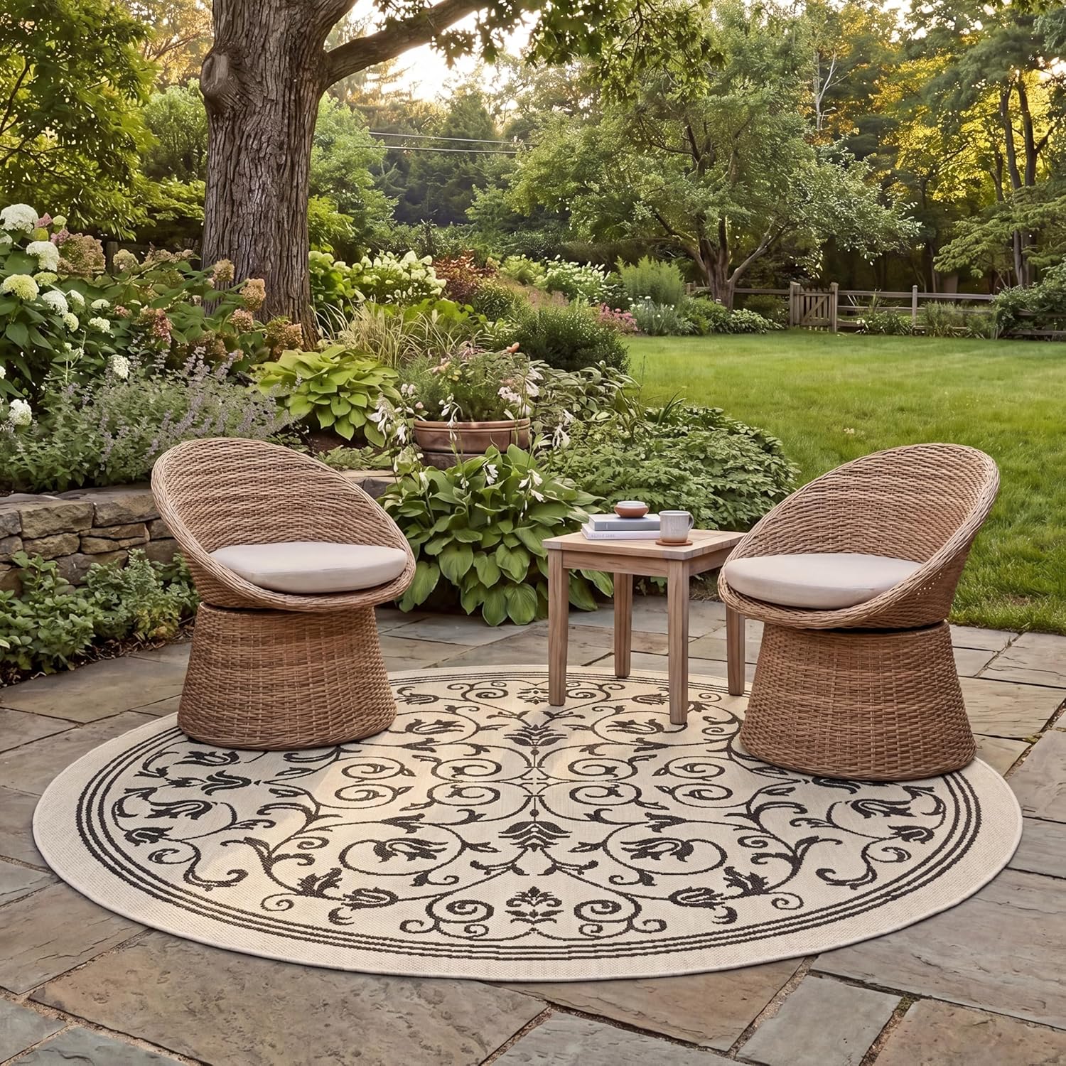 SAFAVIEH Washable Rug Outdoor Courtyard Collection - 5'3" Round, Sand & Black, Non-Shedding & Easy Cleaning, Ideal for Patio, Backyard, Mudroom (CY2098-3901)