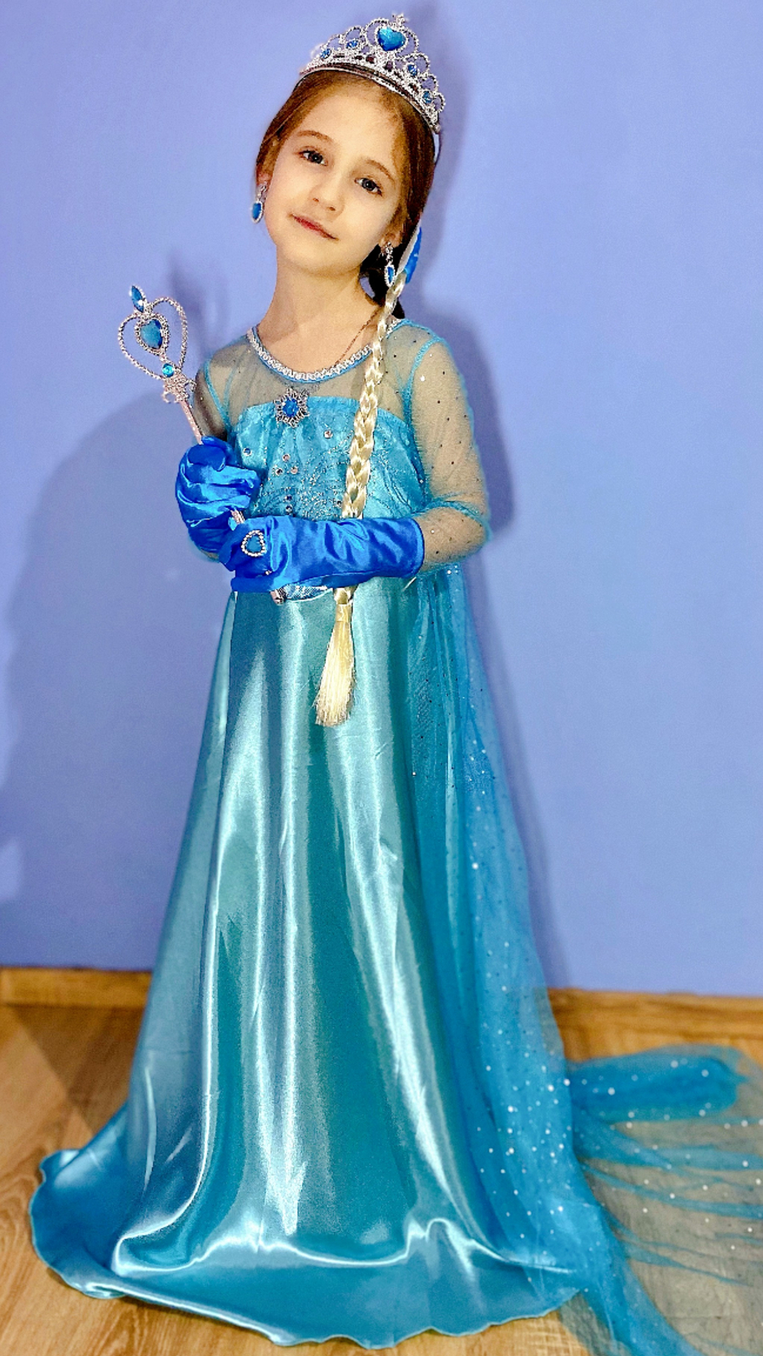ITMNMNL Elsa Vestito Set,Costume Vestito Bambina Principessa,Elsa Costume Ragazze Principessa,Set Da Principessa Corona Bacchetta Guanti Treccia,Cosplay Party Halloween Abito Ragazze Di Natale - 120 - Foto 5