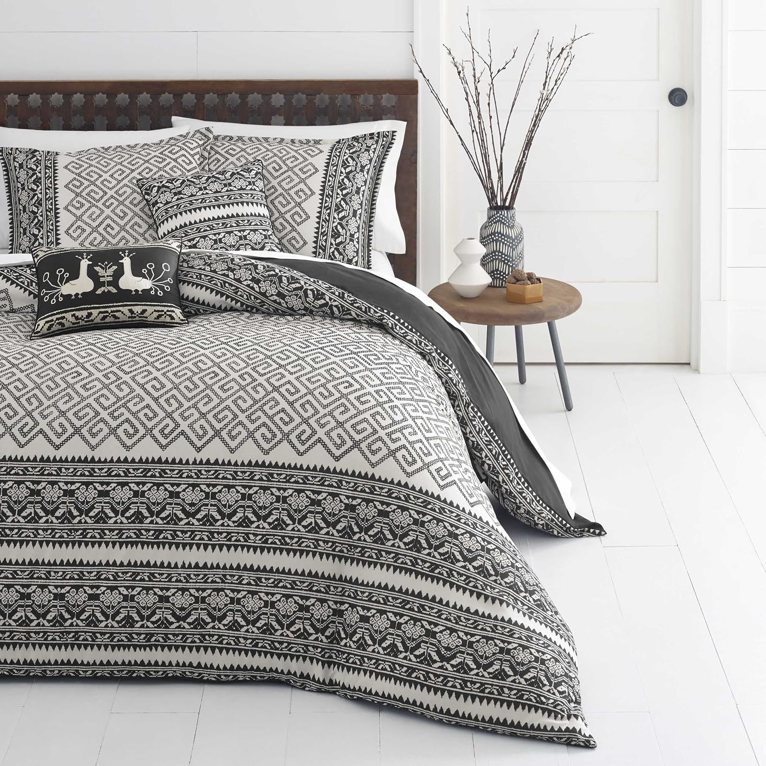 Azalea Skye Greca Borders Duvet Set, King, Black/Gray