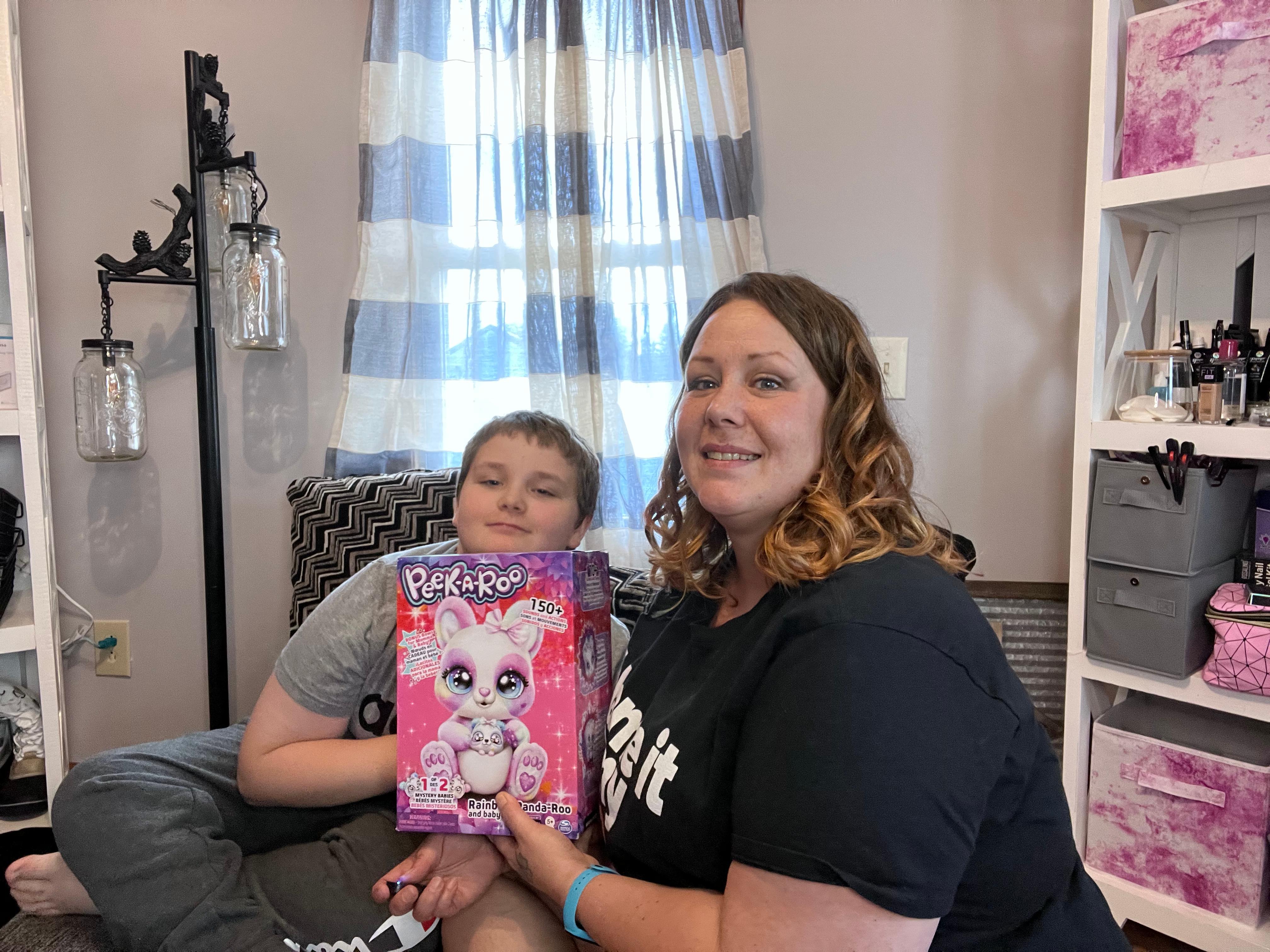 Watch Peek-A-Roo Interactive Rainbow Plush Unboxing and