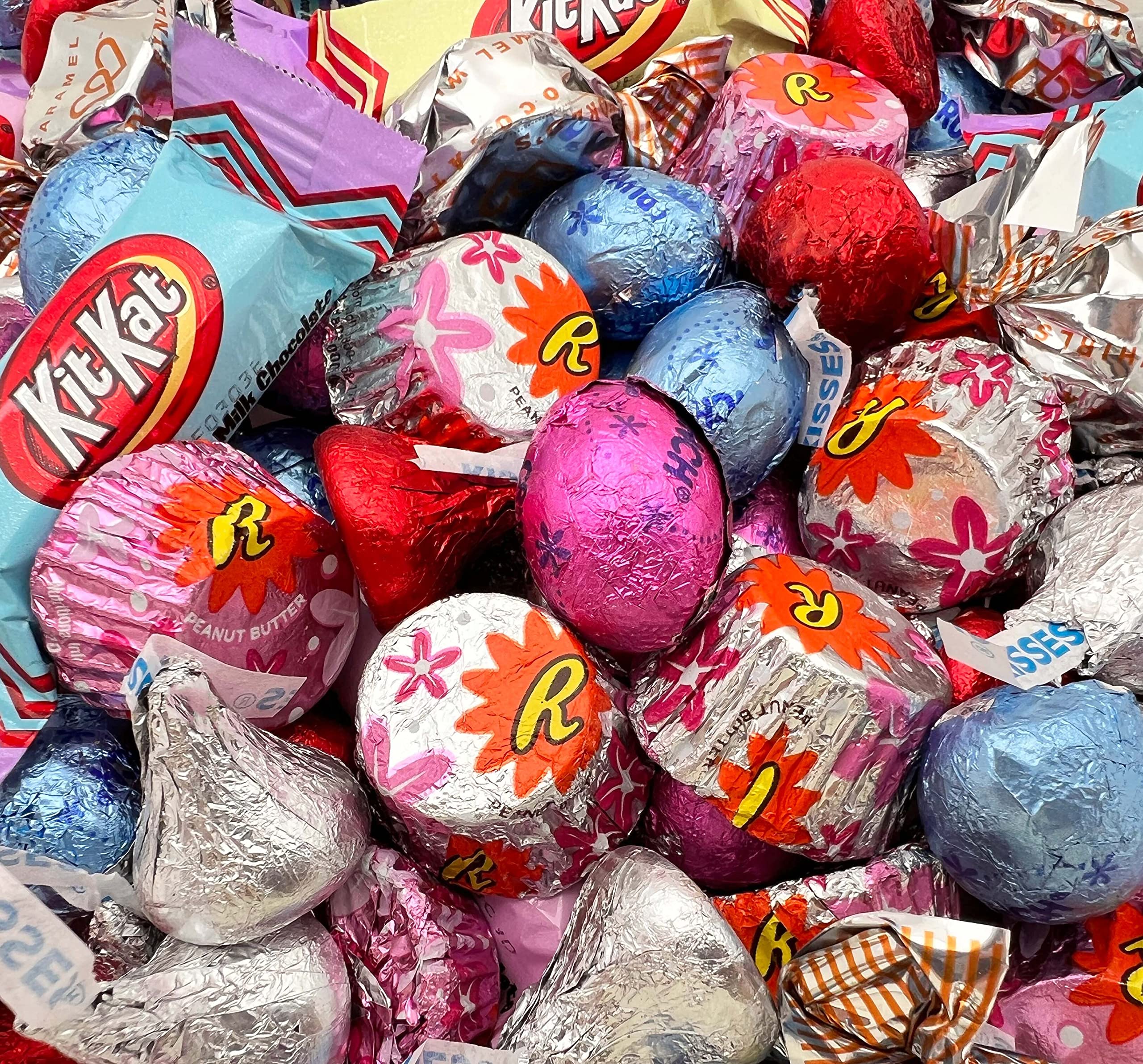 Easter Chocolate Candy Assortment HERSHEY'S KISSES, Nestlé CRUNCH Eggs