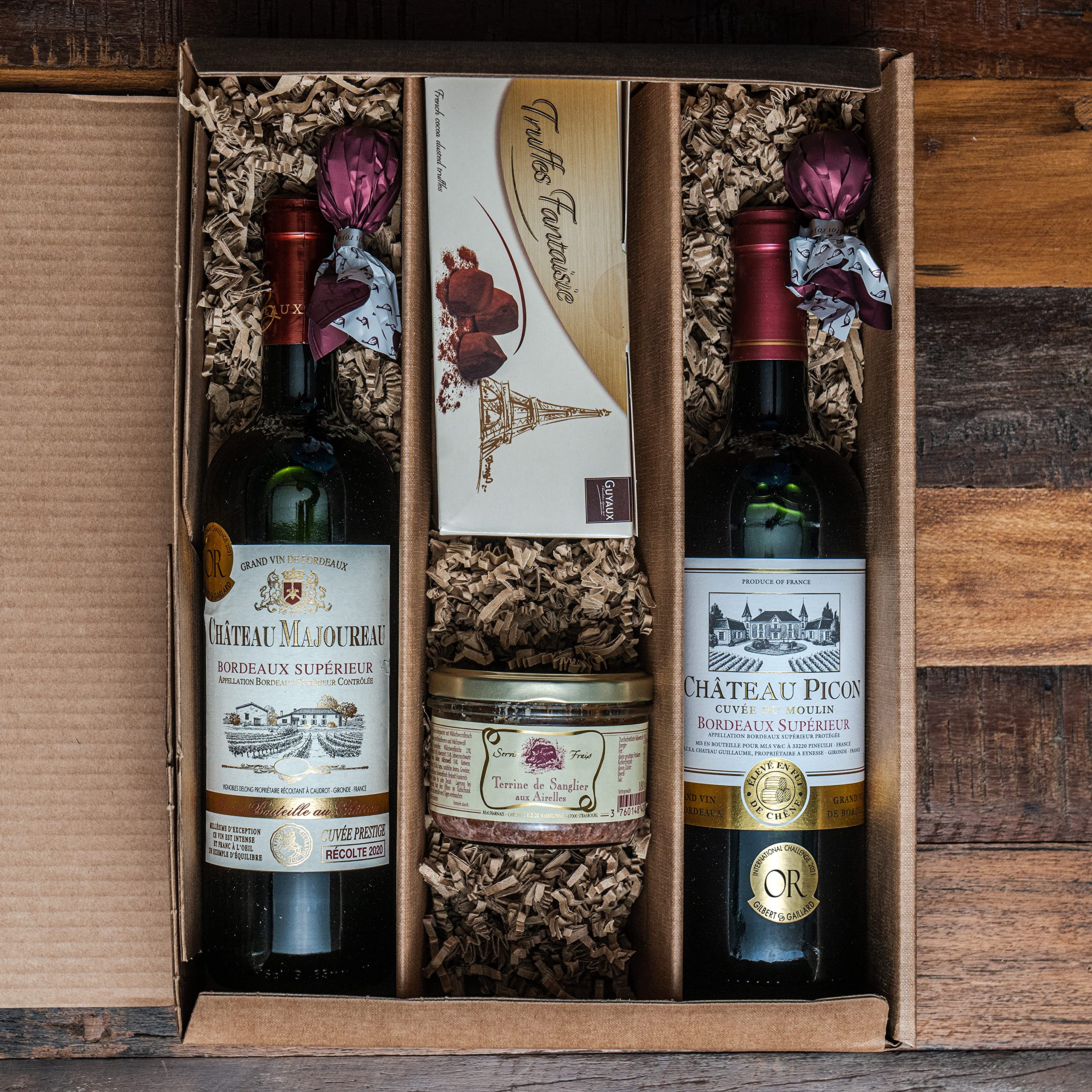 Geschenkset französischer Genuss | 2 x französischer Rotwein (Bordeaux) trocken | Schokoladentrüffel | Wildschweinpastete | 2 x Feigen in Schokolade