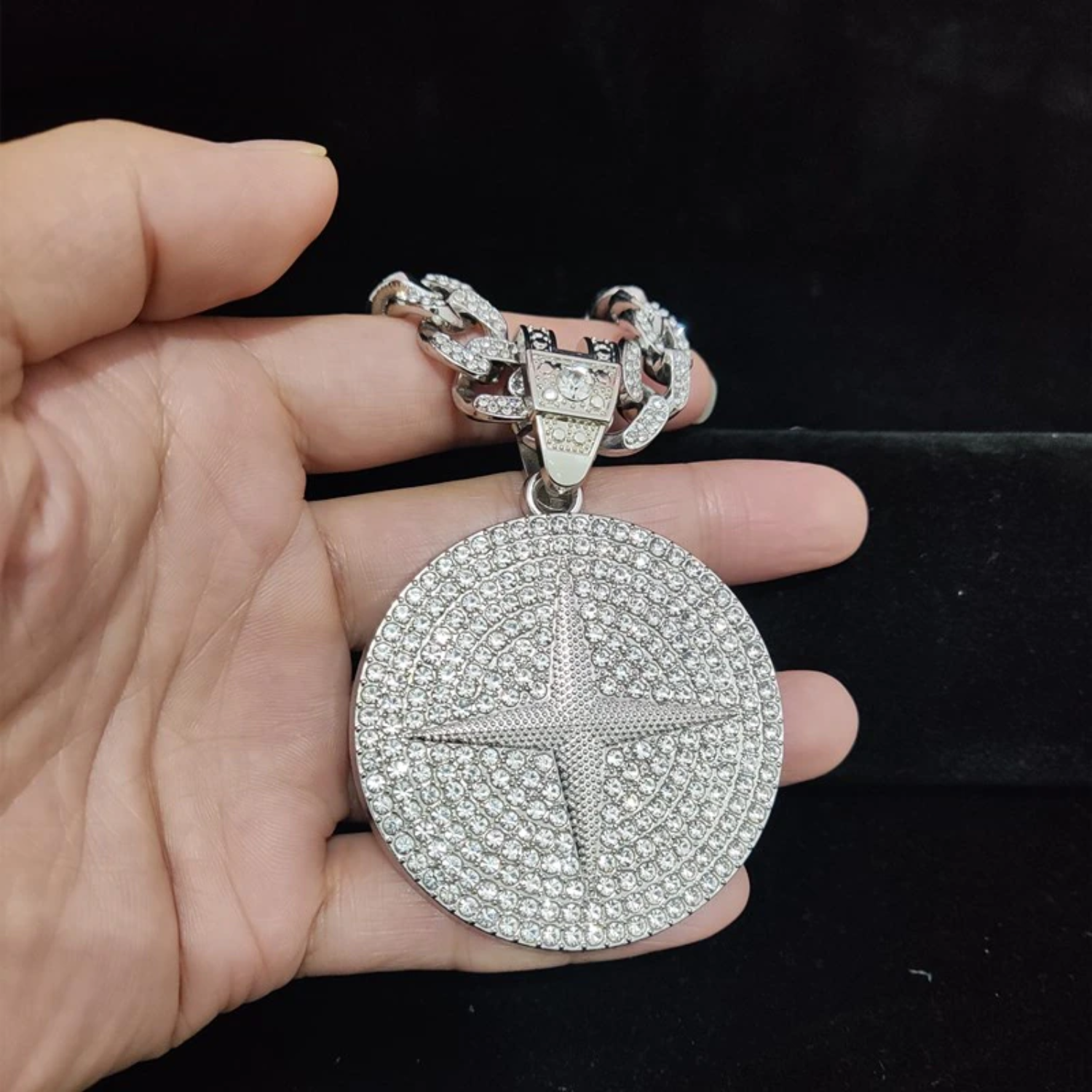 Fomobymi Cuban Chain Necklace - MAGA Star & Diamond Pendant, 24 Inch, Silver Tone, Zinc Alloy