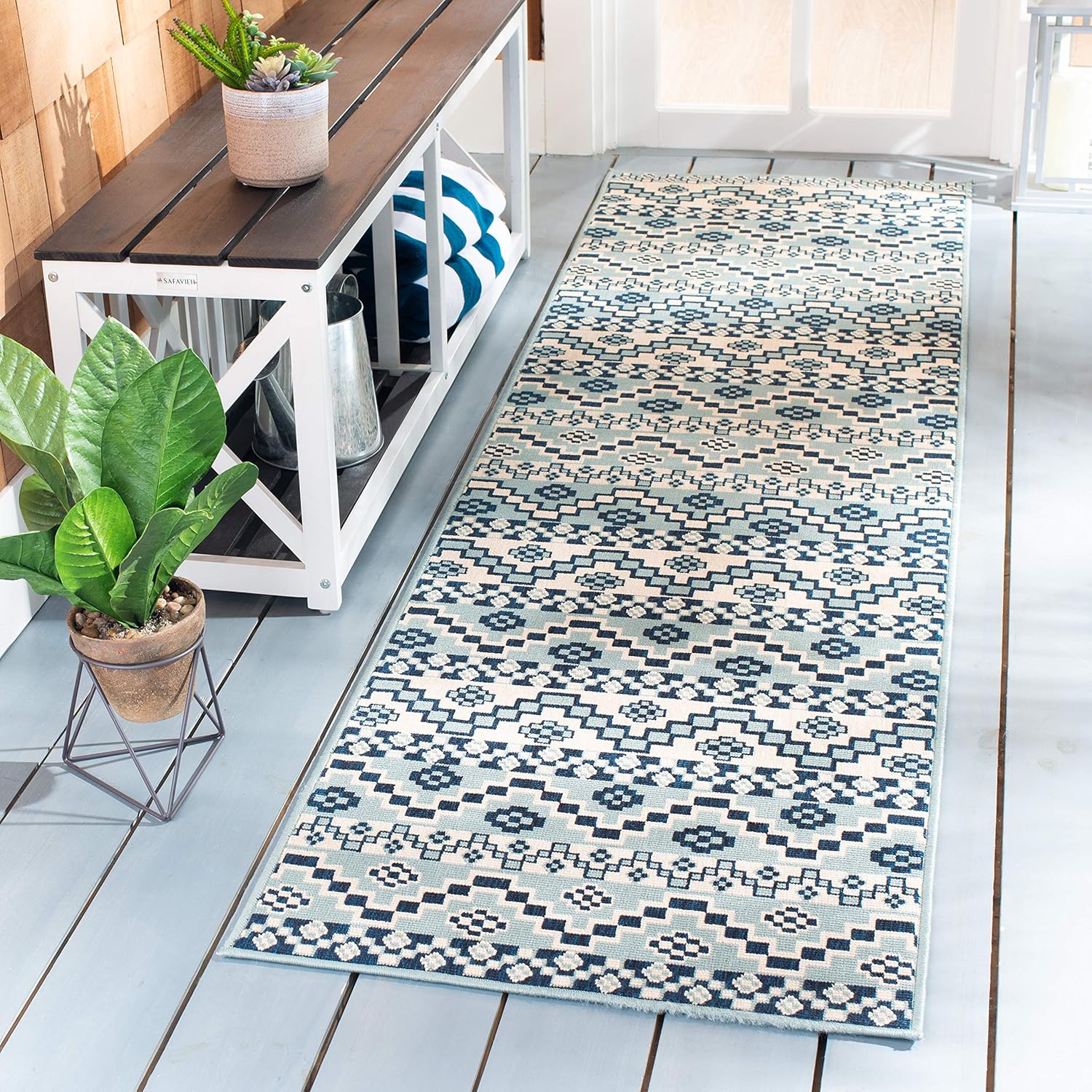 SAFAVIEH Veranda Collection 2'3' x 8' Turquoise / Blue VER095 Boho Indoor/ Outdoor Non-Shedding Easy scrubbing Patio Backyard Porch Deck Mudroom Runner-Rug