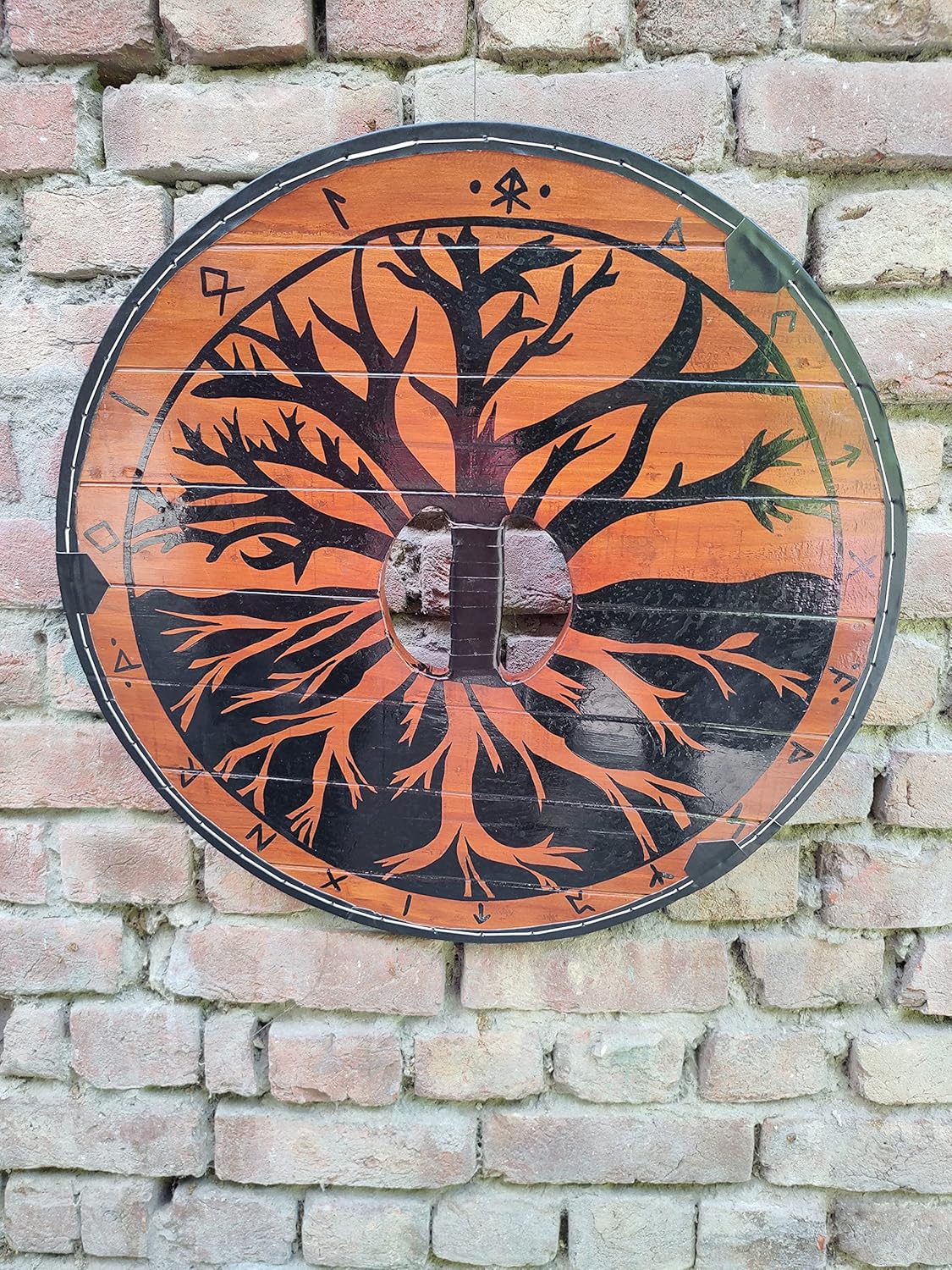 Shield 24 inch Approx Battle-Ready Shield Wooden Shield Heavy Metal & LatherFittings Shield Wooden Shield Metal Fittings