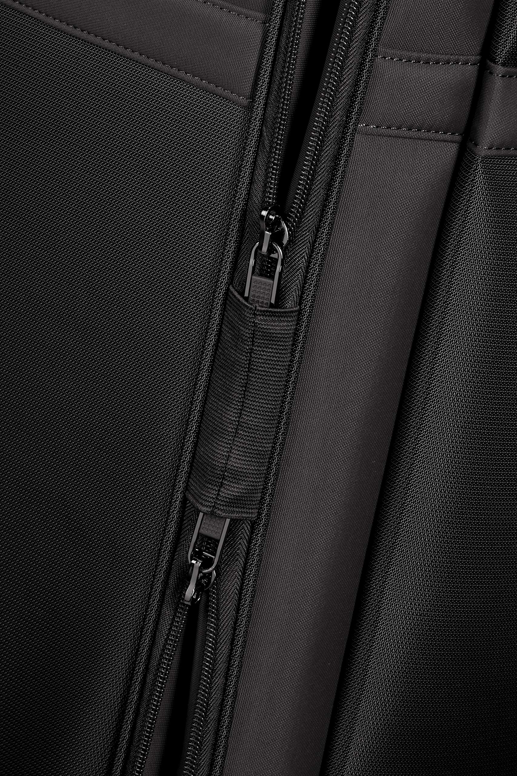 Samsonite Airea - Spinner M Expandable, walizka, 67 cm, 73,5/81,5 L, czarny (czarny)