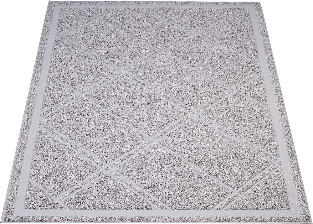 Amazon Basics Less-Mess 배변 트래핑 고양이 배변 상자 매트, 고양이 발에 부드러움, 방수, 분산 제어, 61 x 88.9cm(24 x 35인치), 그레이 — 사진 1