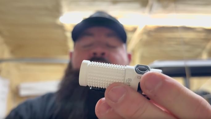 OLIGHT Baton4 Premium Edition EDC Flashlights 1300 Lumens