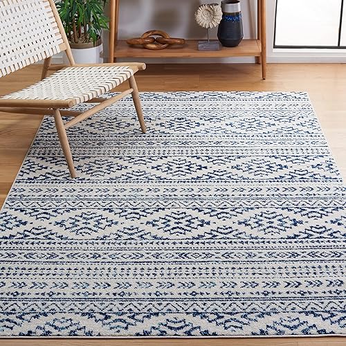 SAFAVIEH Tapete de la colección Tulum de 5 pies 3 pulgadas x 7 pies 6 pulgadas, color marfil y azul marino, diseño tribal bohemio marroquí, no