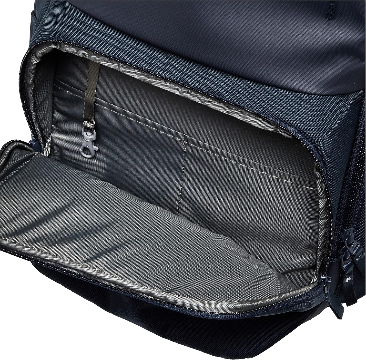Buy INCASE ARC. Commuter Pack Backpack 23.7L at Ubuy Dominican 