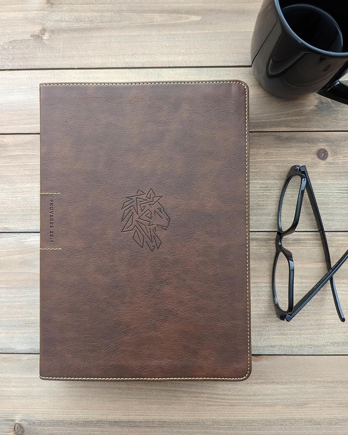 NLT Courage For Life Study Bible for Men, Filament Enabled (LeatherLike, Rustic Brown Lion)      Imitation Leather – October 15, 2023