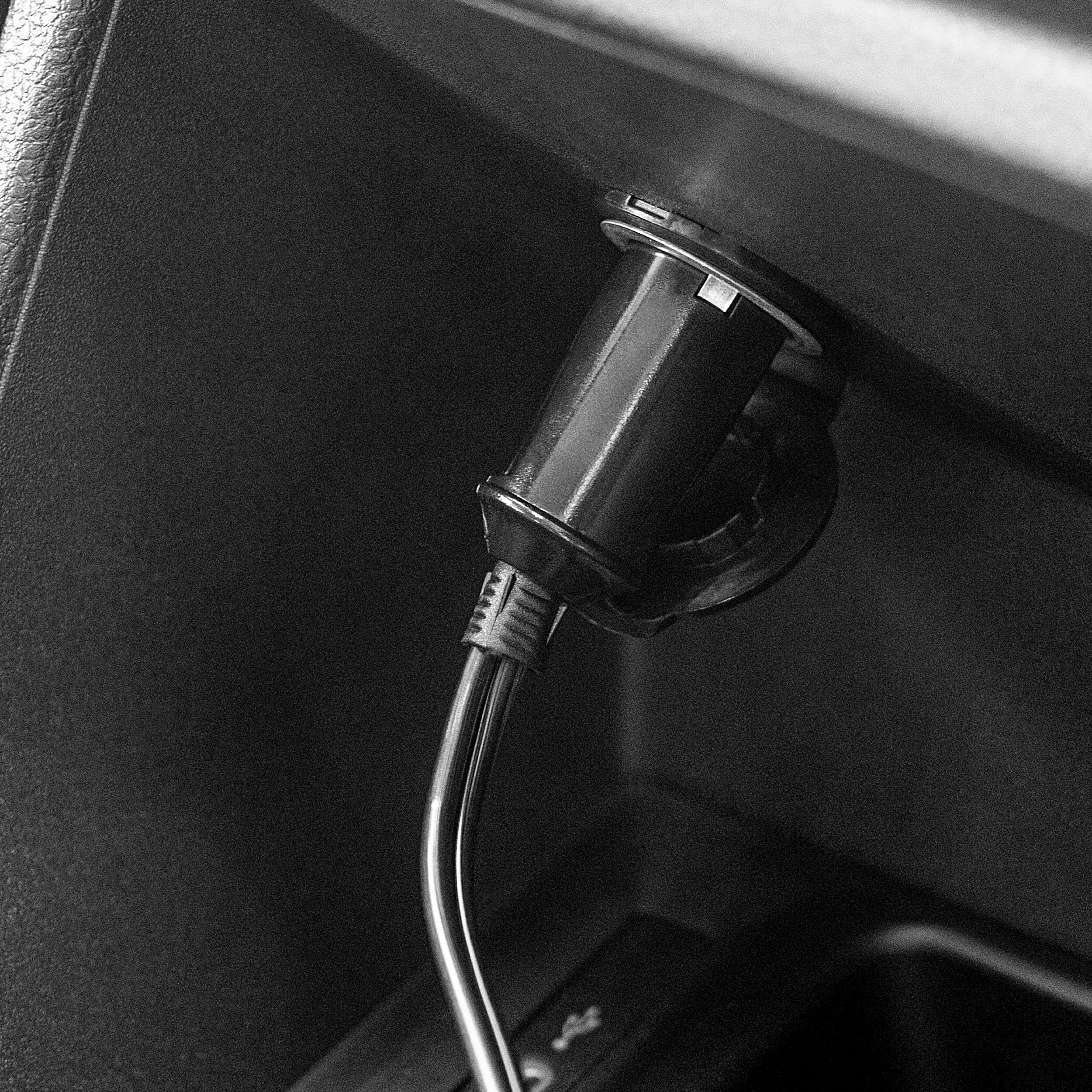 HEYNER® hervidor de agua para coche de acero inoxidable hervidor de agua de viaje función mantener caliente 750ml 12V encendedor de cigarrillos
