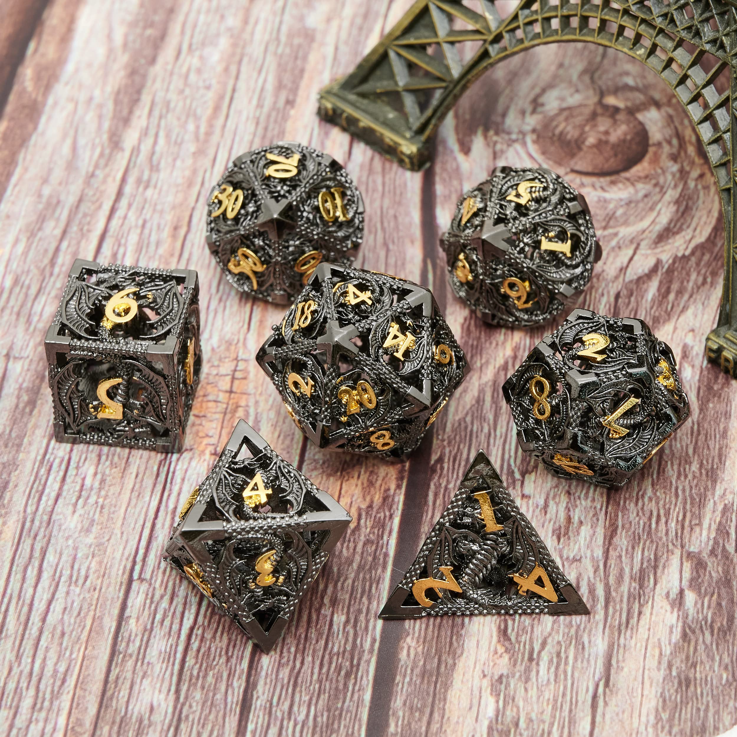 Lot De 7 Dés Métalliques Steampunk Dragon – D20, D12, D10, D%, D8, D6, D4 – Pour D&D, Pathfinder, MTG