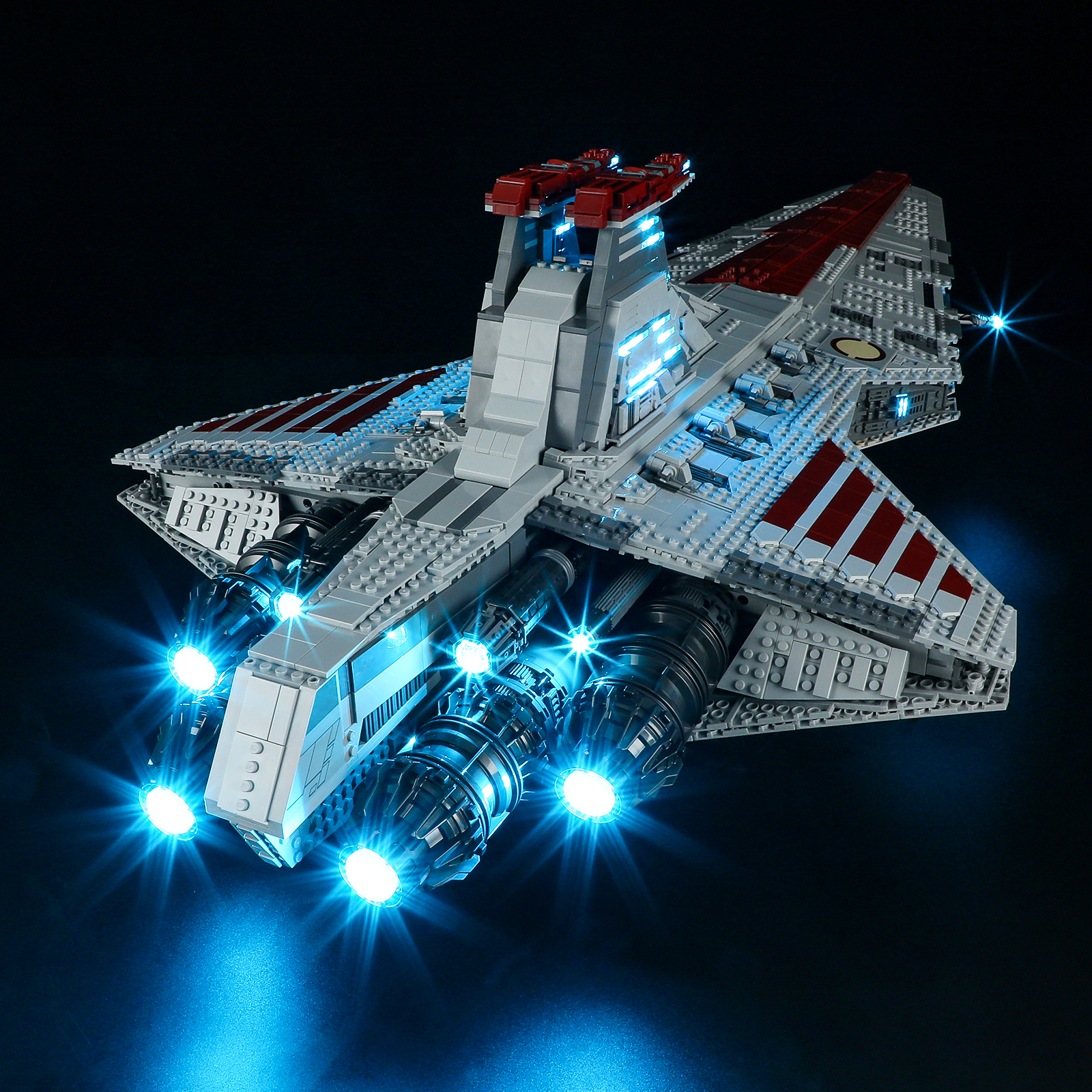 サブ　禁断コラボ38灯 Amazon.com: GEAMENT LED Light Kit Compatible with Lego Venator
