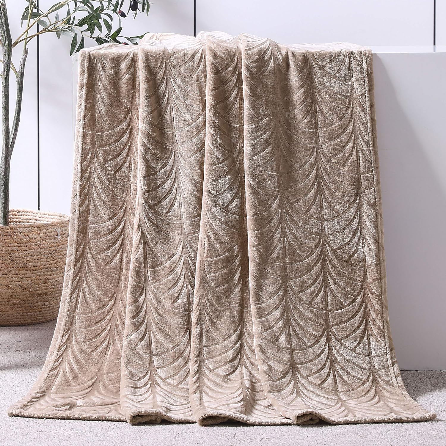 Yebeda Manta con Estampado de Hojas, 130 x 150 cm, Color Beige, cálida Manta de Forro Polar, Manta para el sofá, Muy Suave, acogedora y Agradable, Manta de Franela de Microfibra