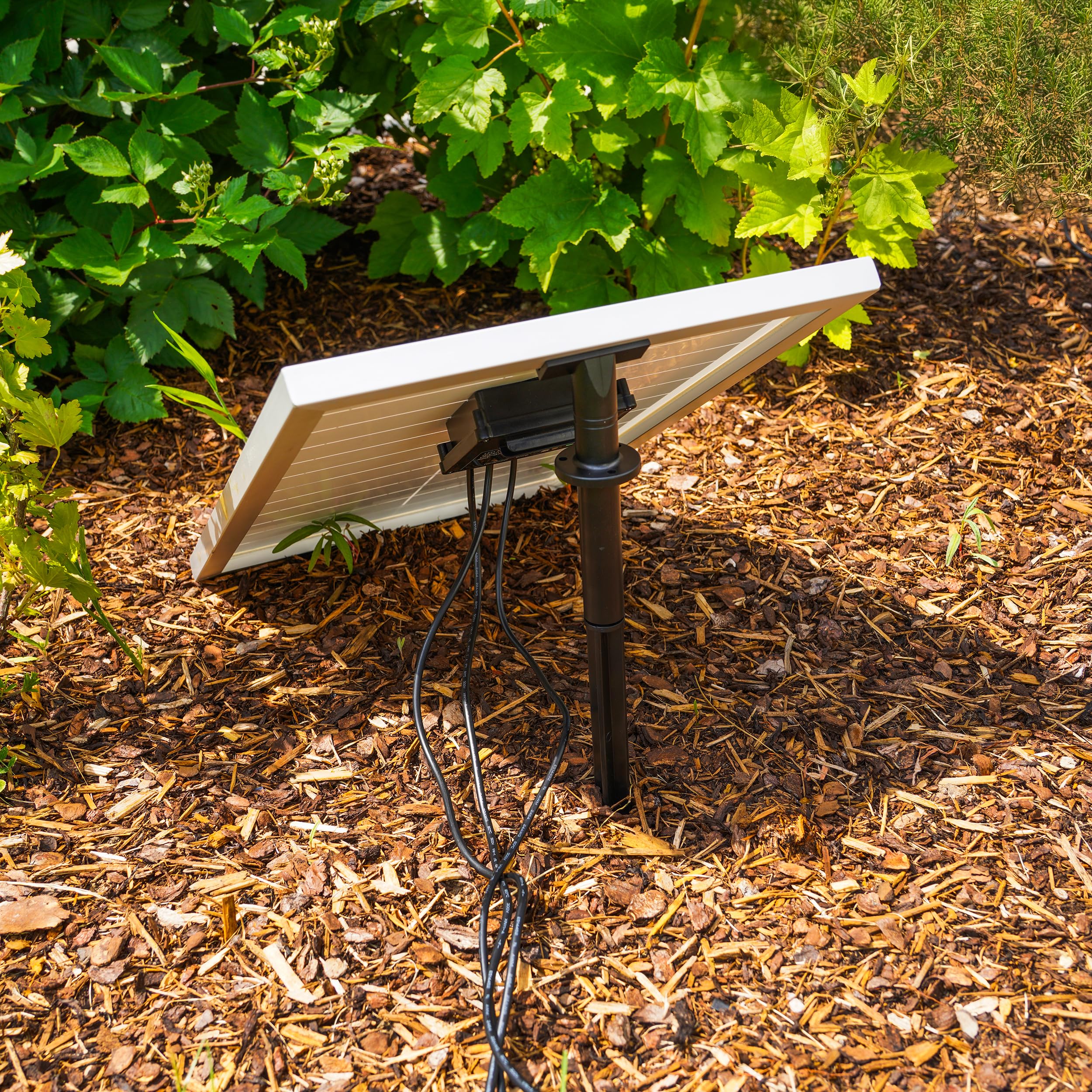 Esotec Hybrid Solar/Netz UV-Filtersystem 15/800, UV Teichfilter Set mit UV-Klärer für Gartenteich bis 3000l Wasservolumen, UVC Teichfilter Komplettset 101205