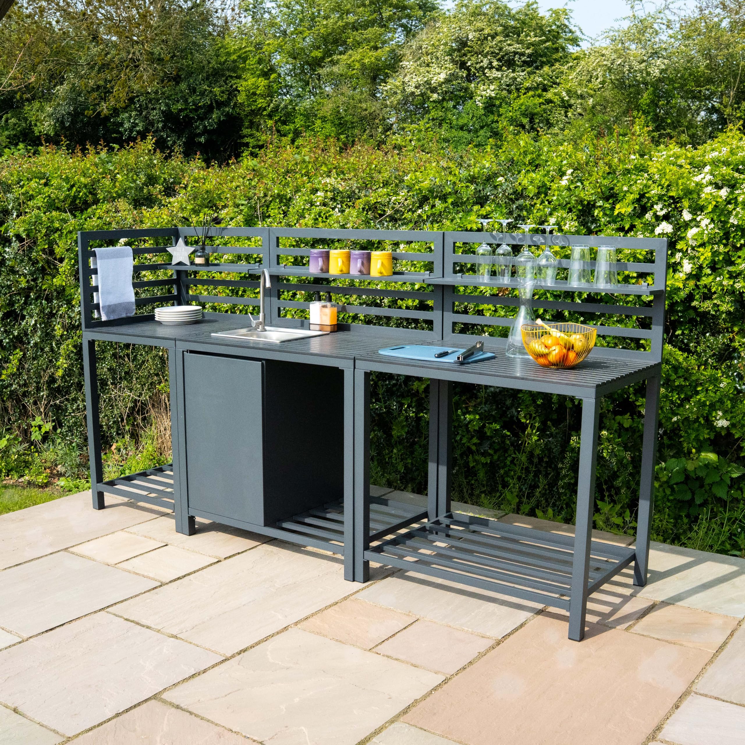 Cucina da Esterno 3 Pezzi Configurazione Modulare con Lavello Angolare e Tavolo Set in Alluminio Grigio Antracite Lavello in Acciaio con Rubinetto a Freddo Ripiani e Armadietti per Esterno